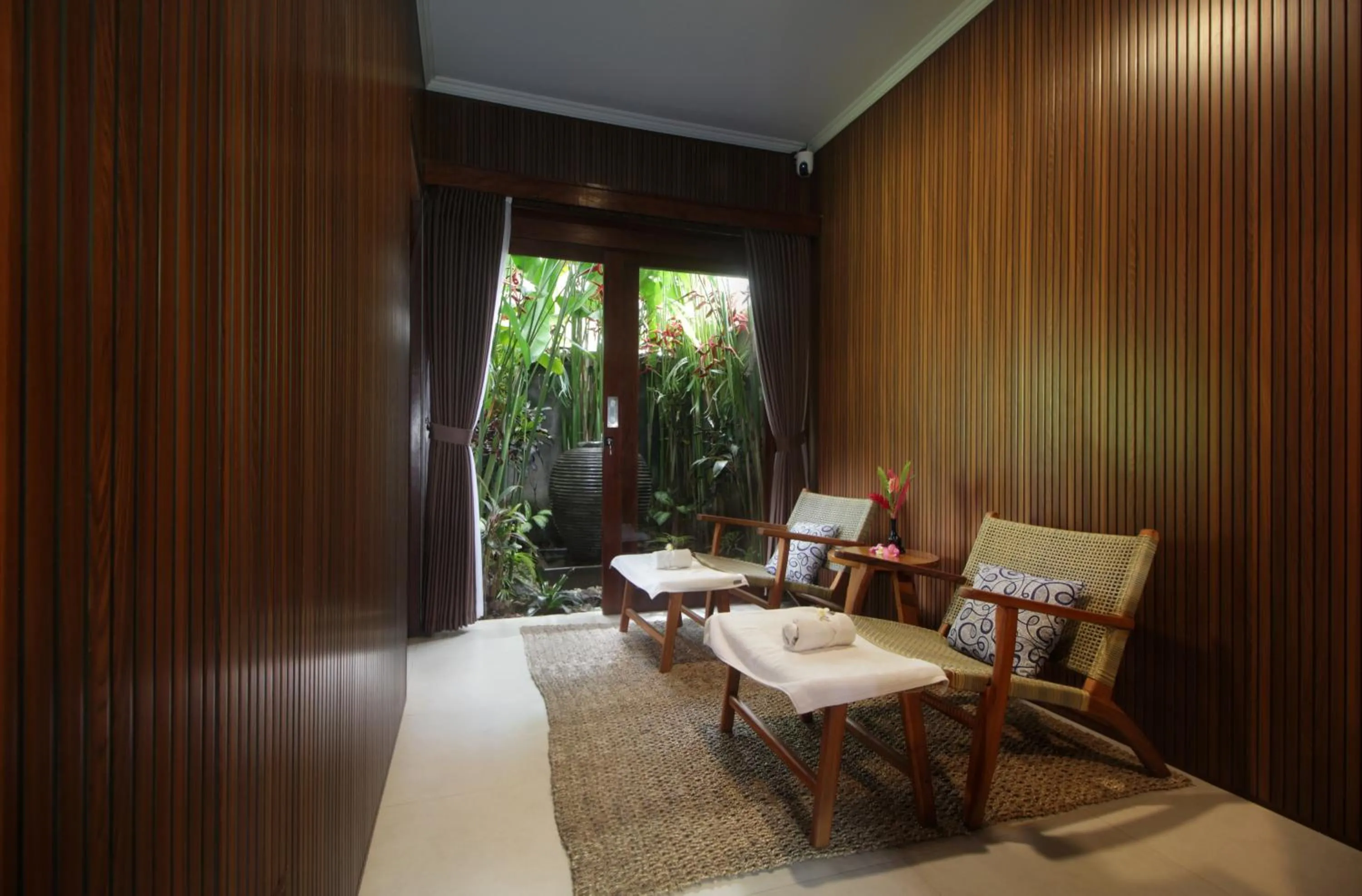 Spa and wellness centre/facilities in The Sidemen Villa