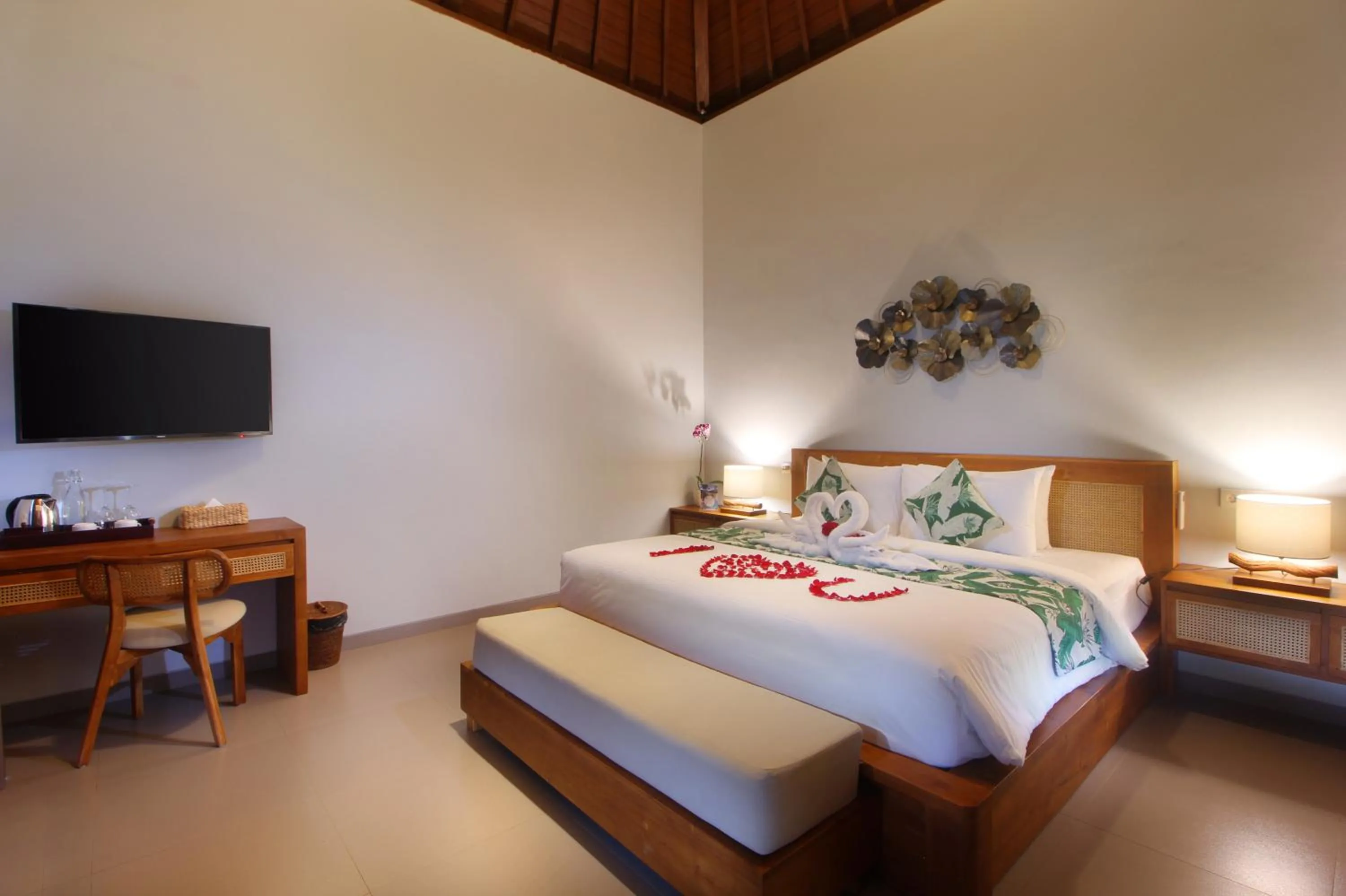 Bed in The Sidemen Villa