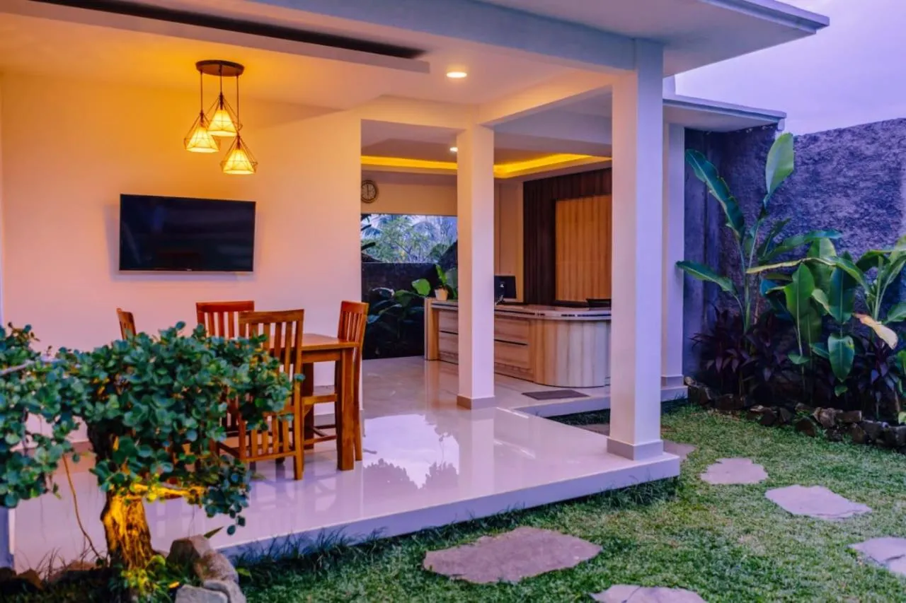 Lobby or reception in The Sidemen Villa
