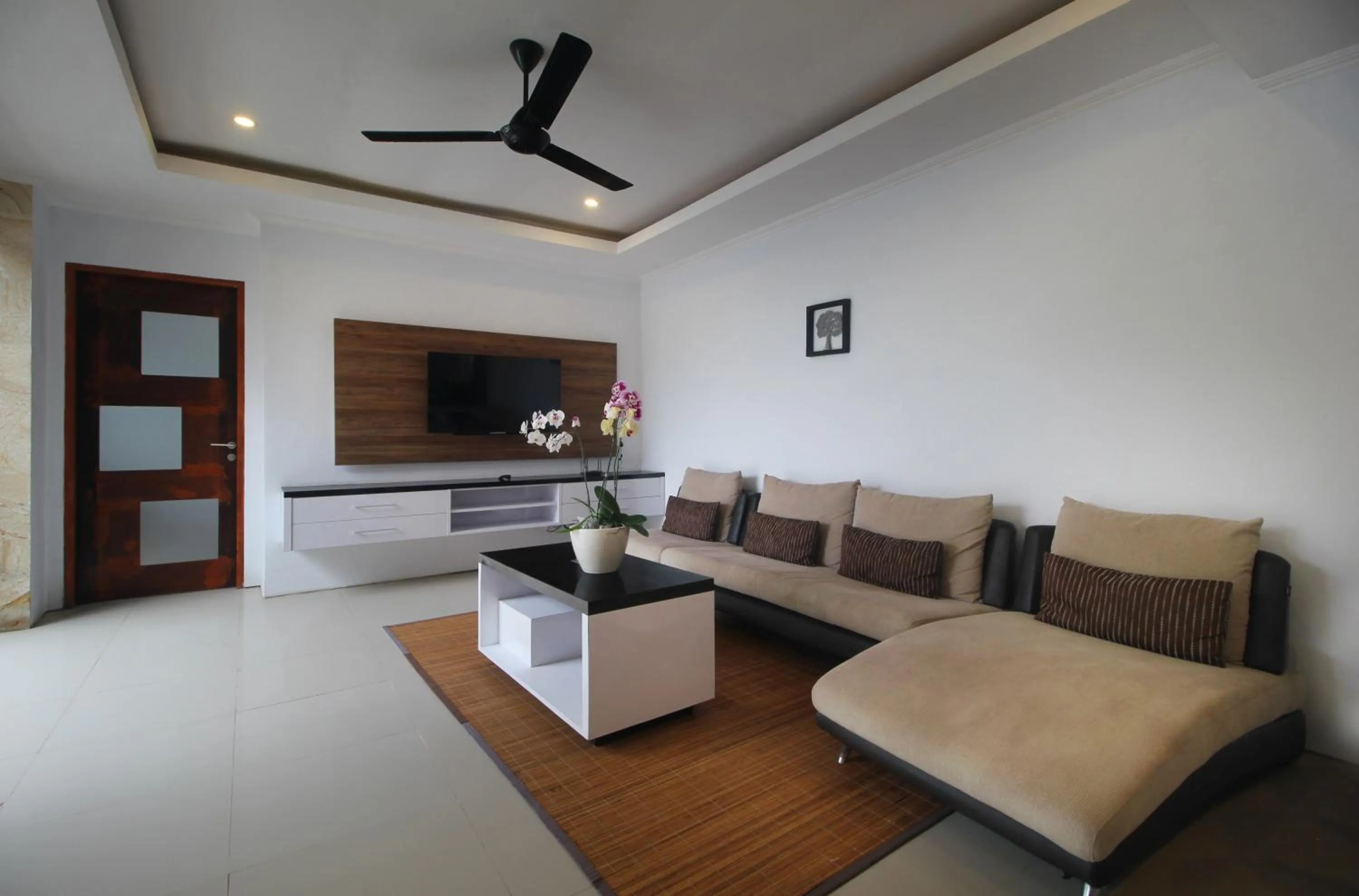The Sidemen Villa