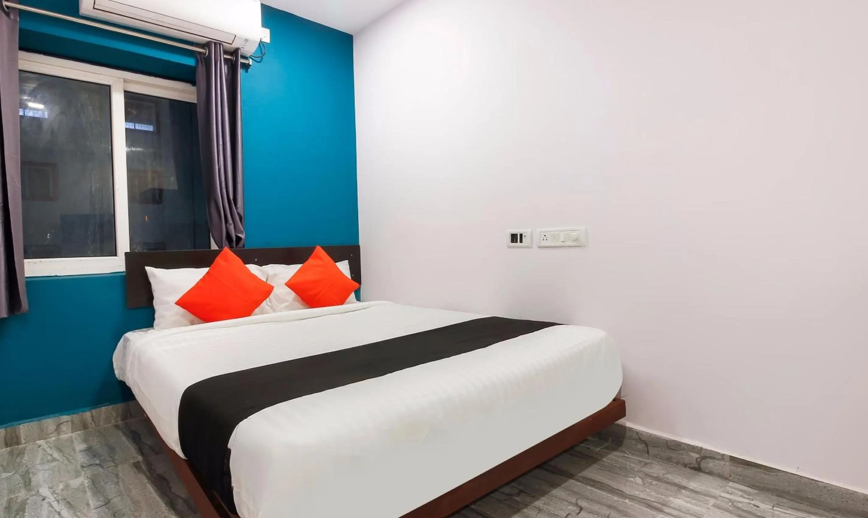 Bedroom, Bed in Super Capital O Che Sigma Hotel