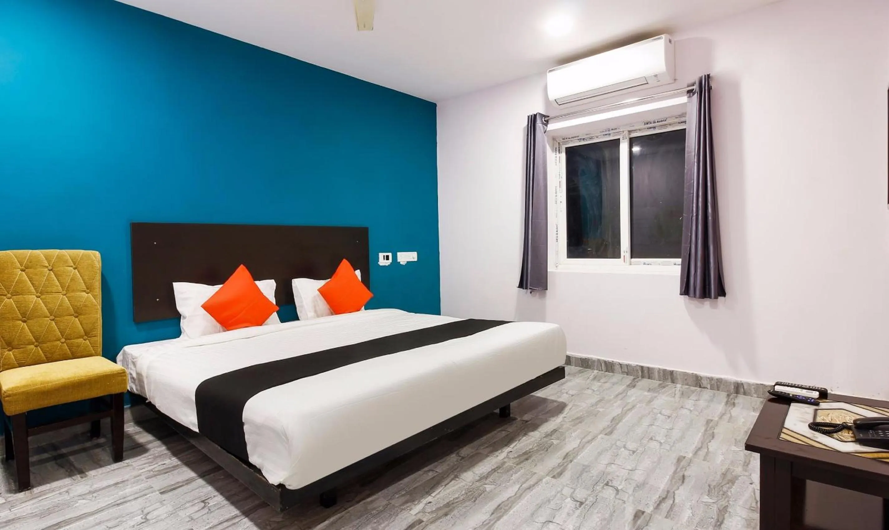 Bedroom, Bed in Super Capital O Che Sigma Hotel