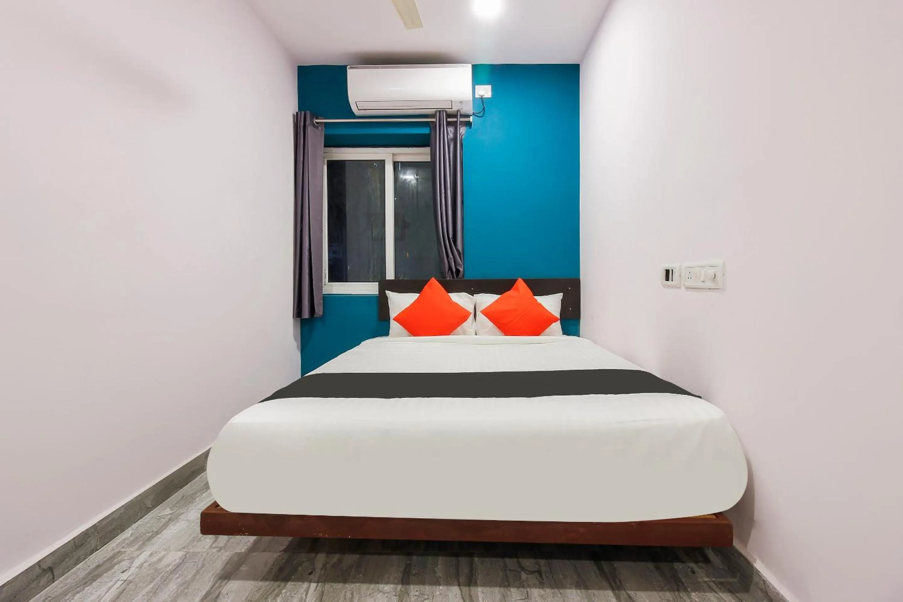 Bedroom, Bed in Capital O Che Sigma Hotel