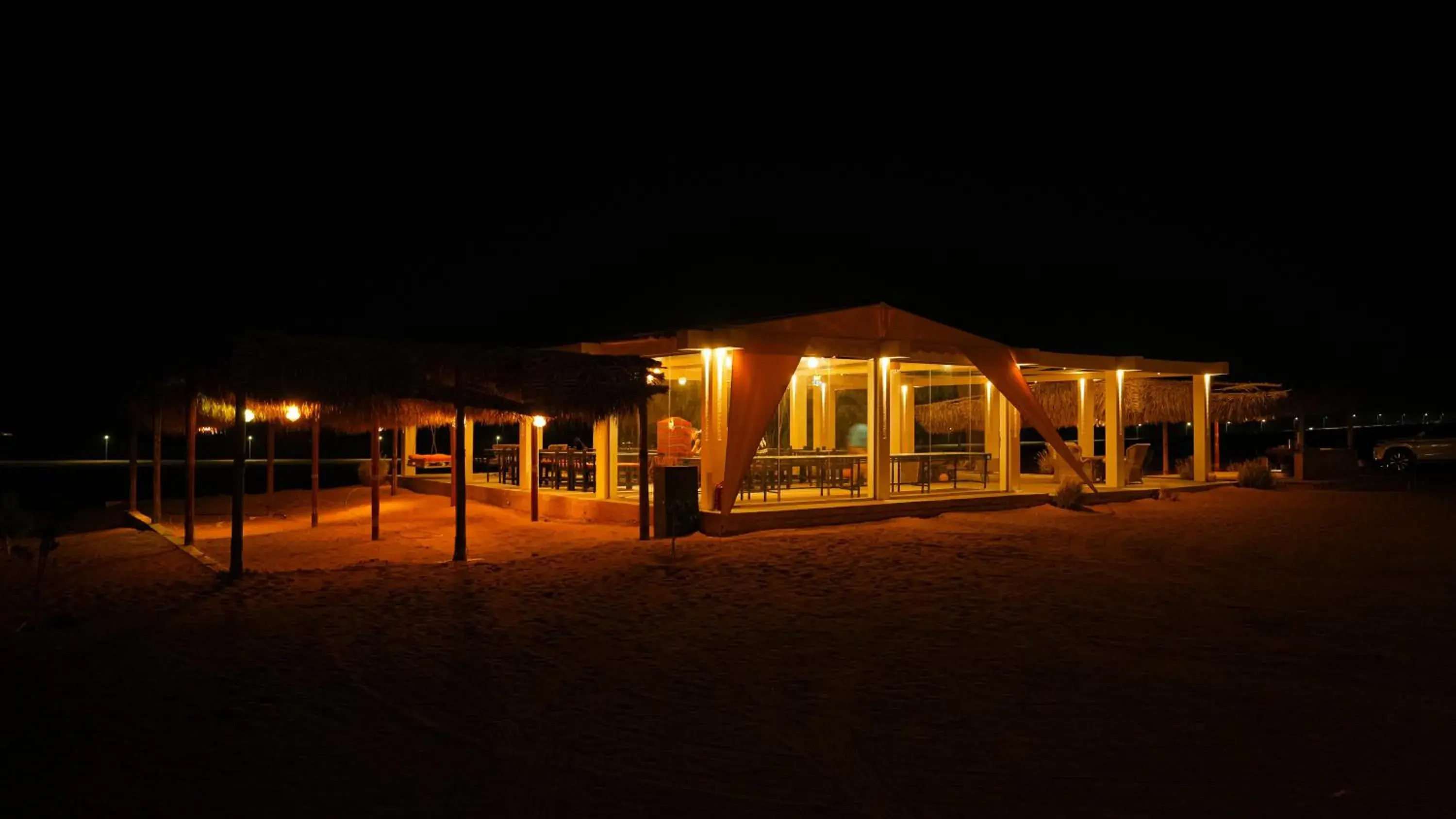 Restaurant/places to eat in SAMA Al Areesh Desert Camp Restaurant/places to eat in SAMA Al Areesh Desert Camp