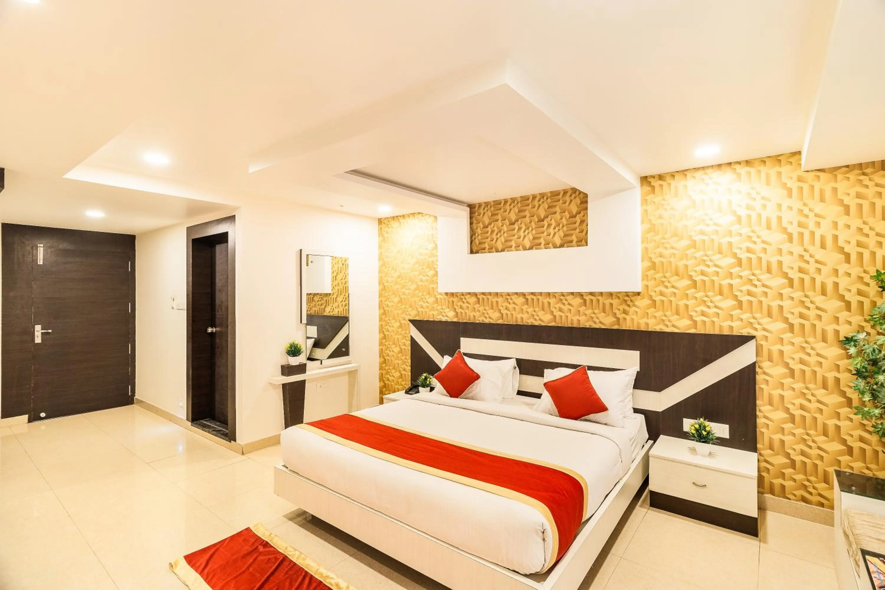 Photo of the whole room, Bed in Octave Nest Inn