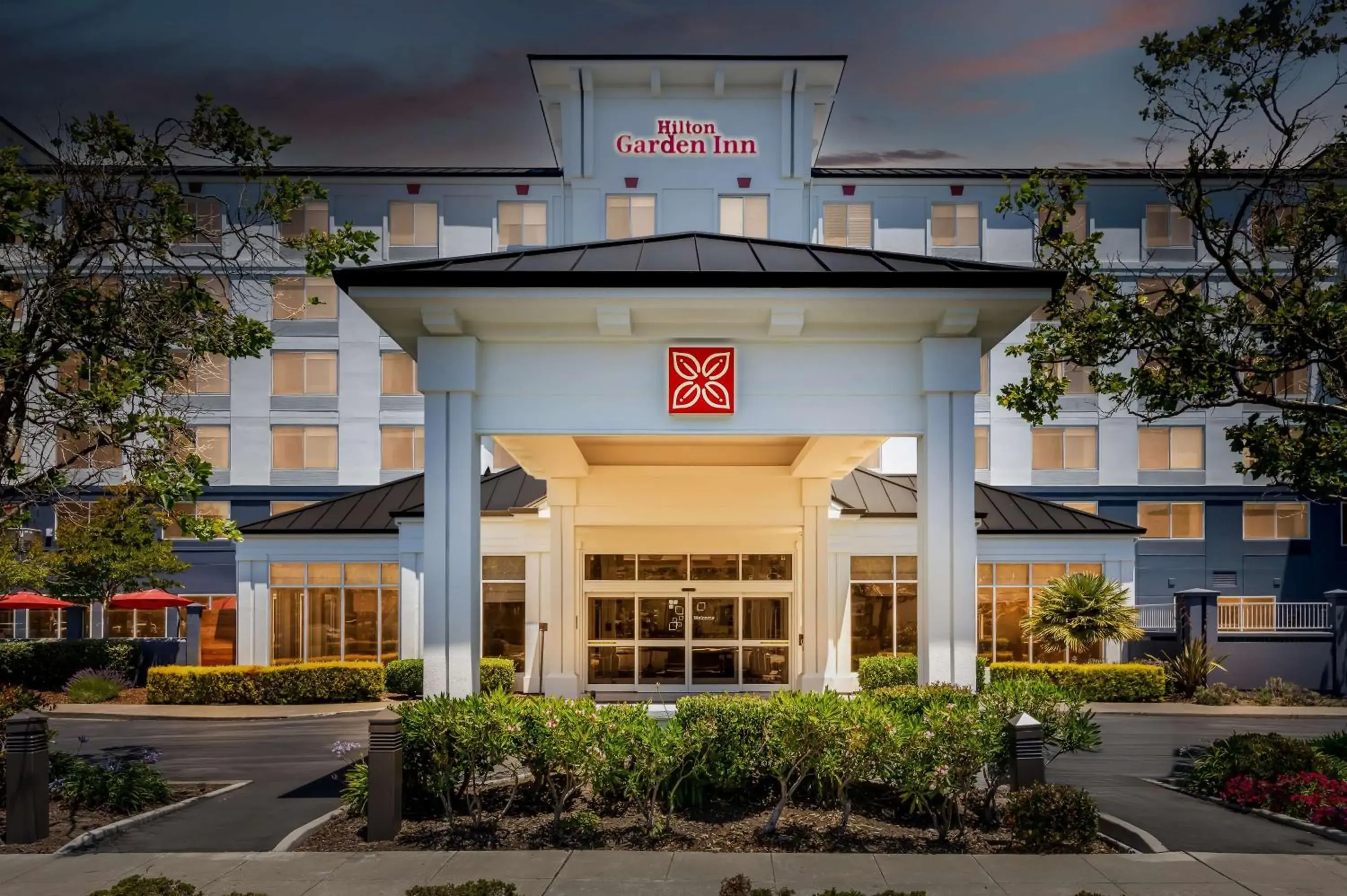 Property building in Hilton Garden Inn San Mateo Property building in Hilton Garden Inn San Mateo