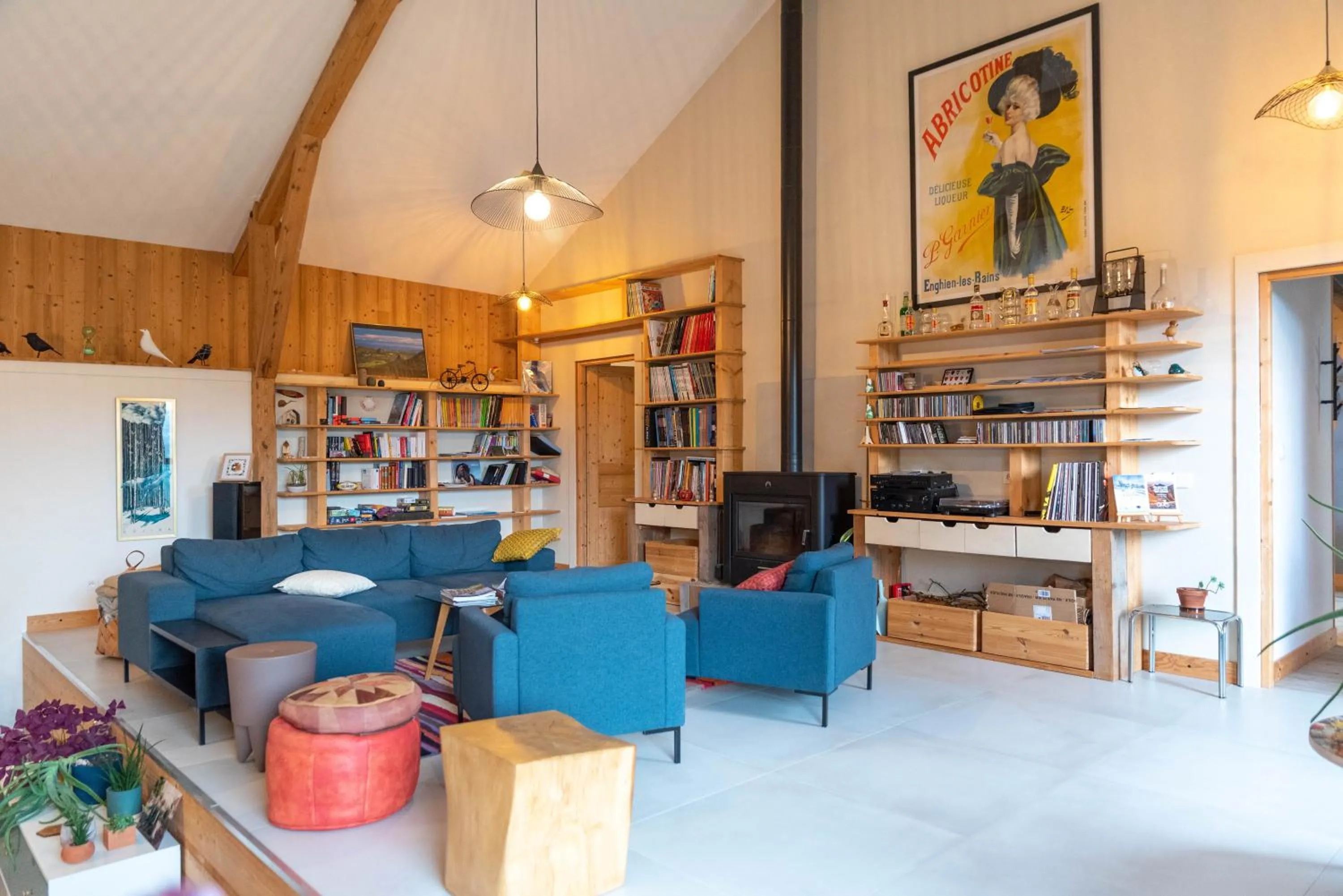 Communal lounge/ TV room in Les Balcons de la Terrasse