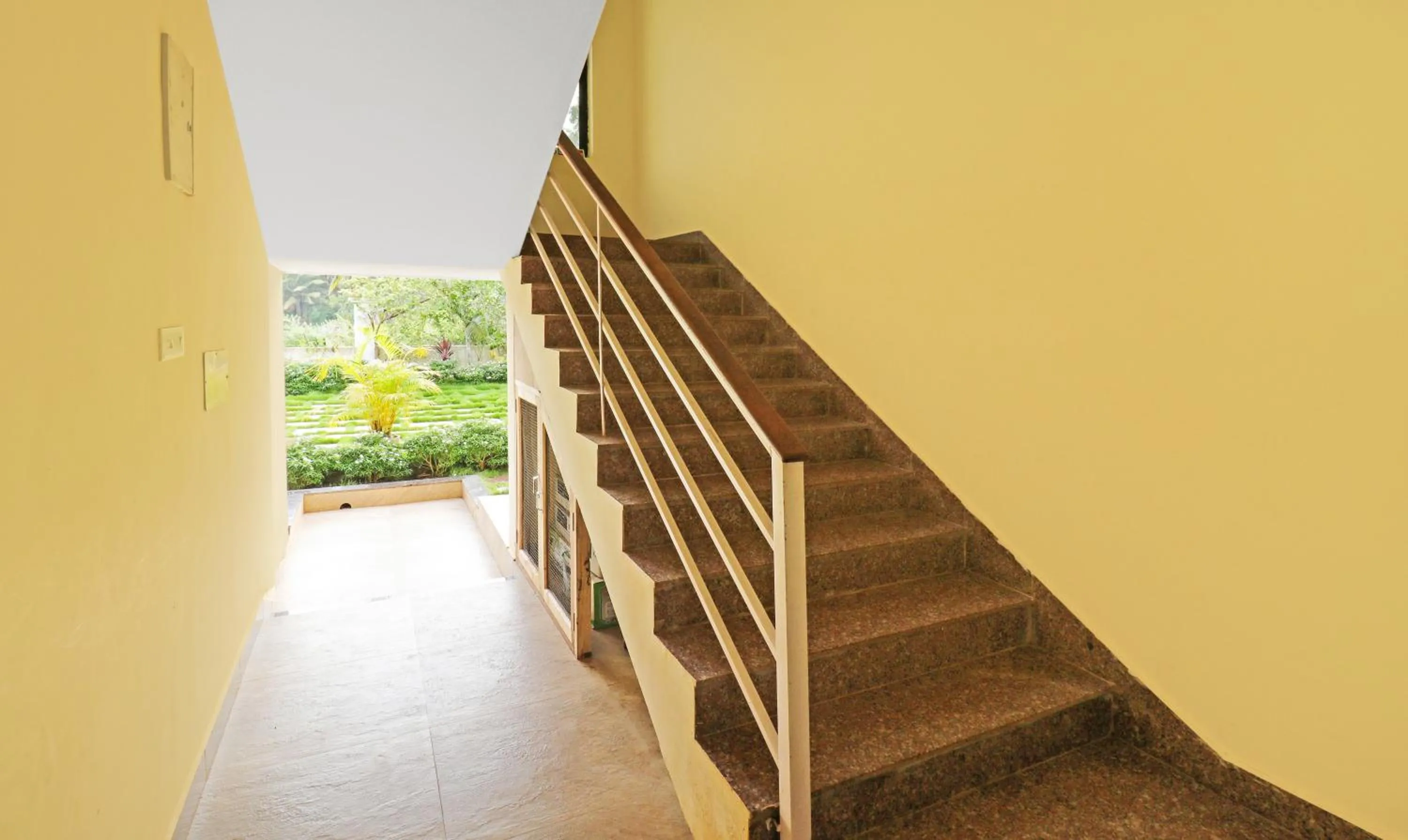 Lobby or reception in Itsy Hotels Morjim Pride