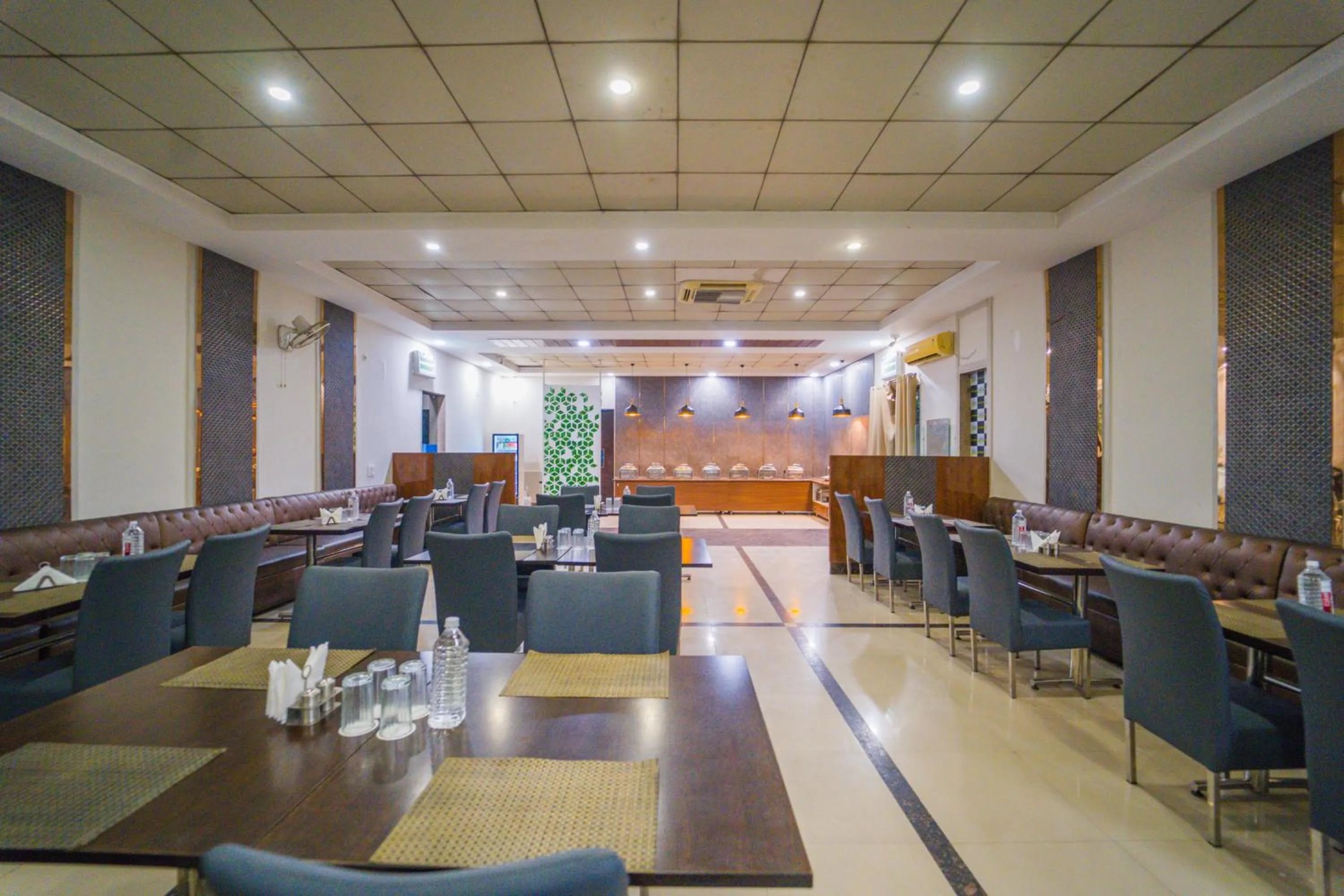 Restaurant/places to eat in Vrinda Anandam Resort
