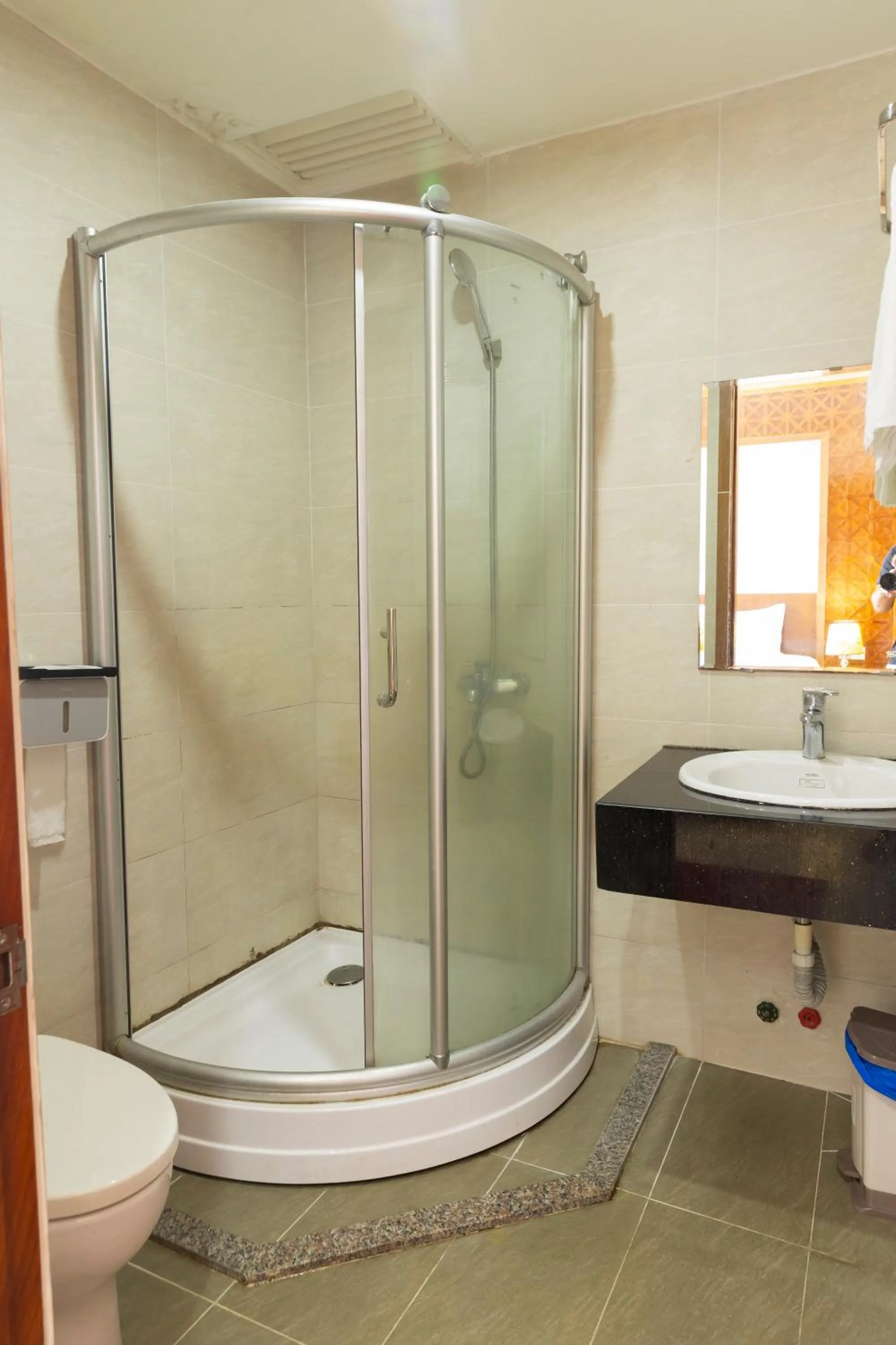 California Saigon Hotel