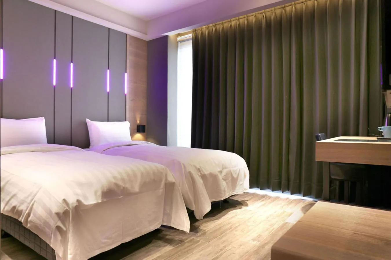 Bed in KIWI SHARE HOTEL ZHONGLI