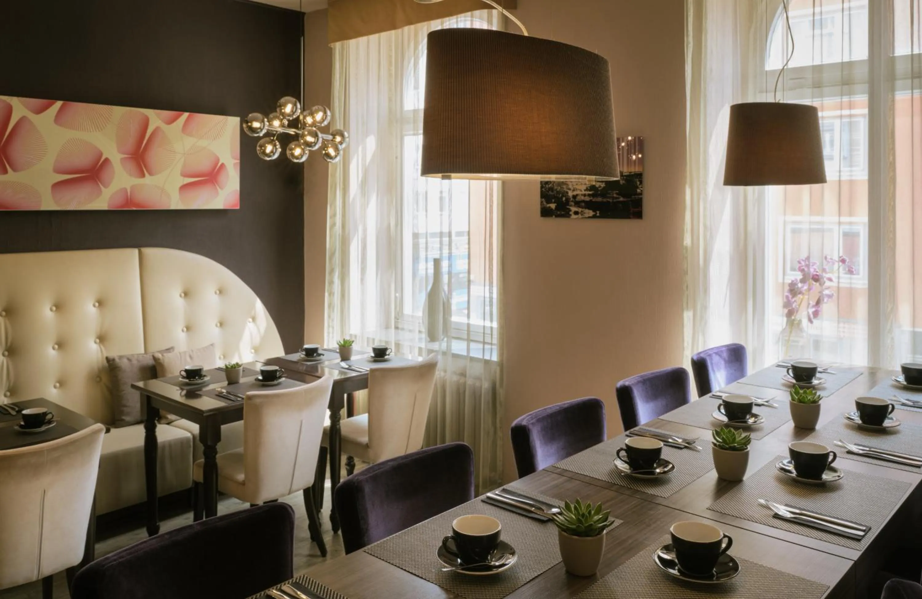 Breakfast in Leonardo Boutique Hotel Munich