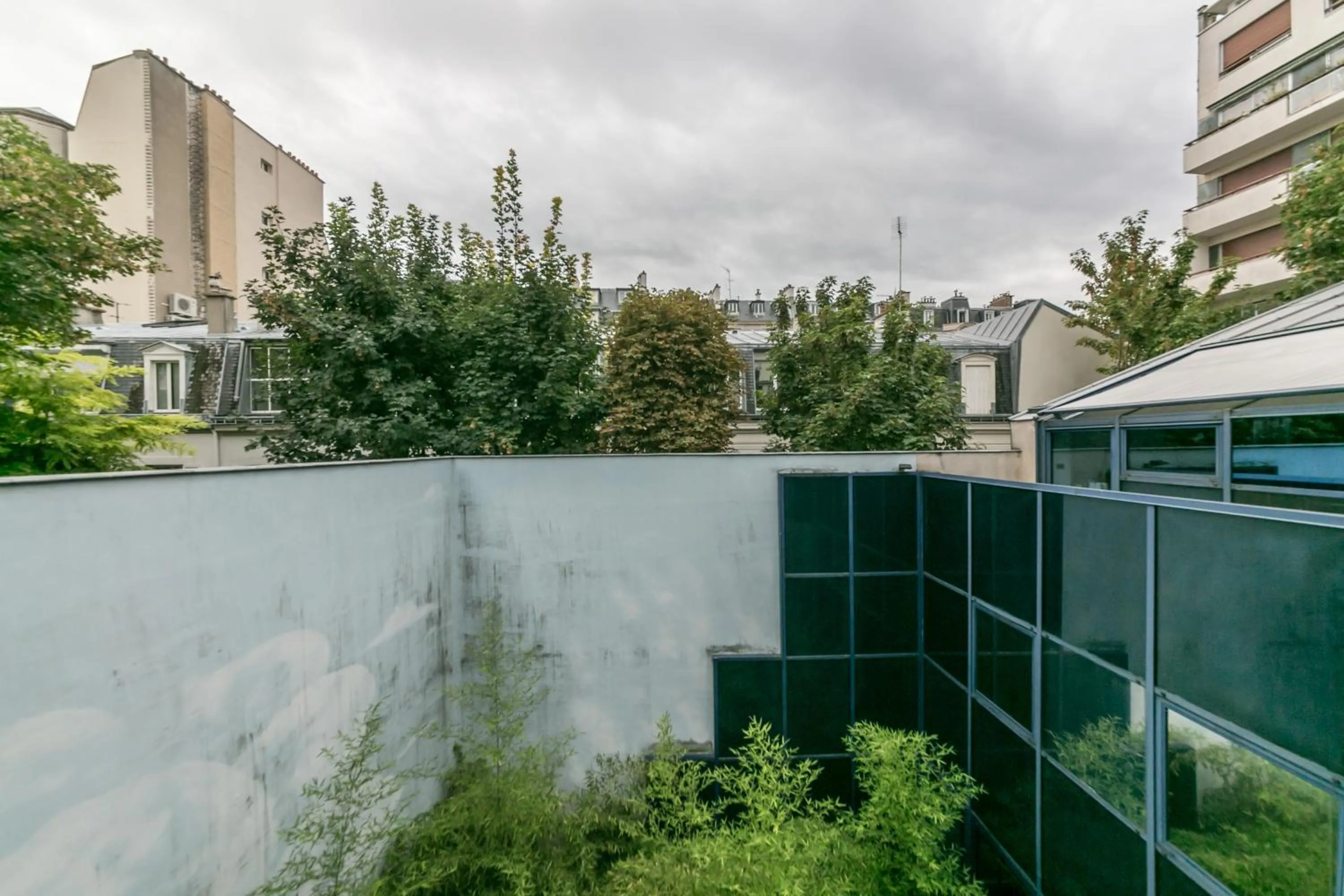 Garden view in WS Tour Eiffel - Nicolo