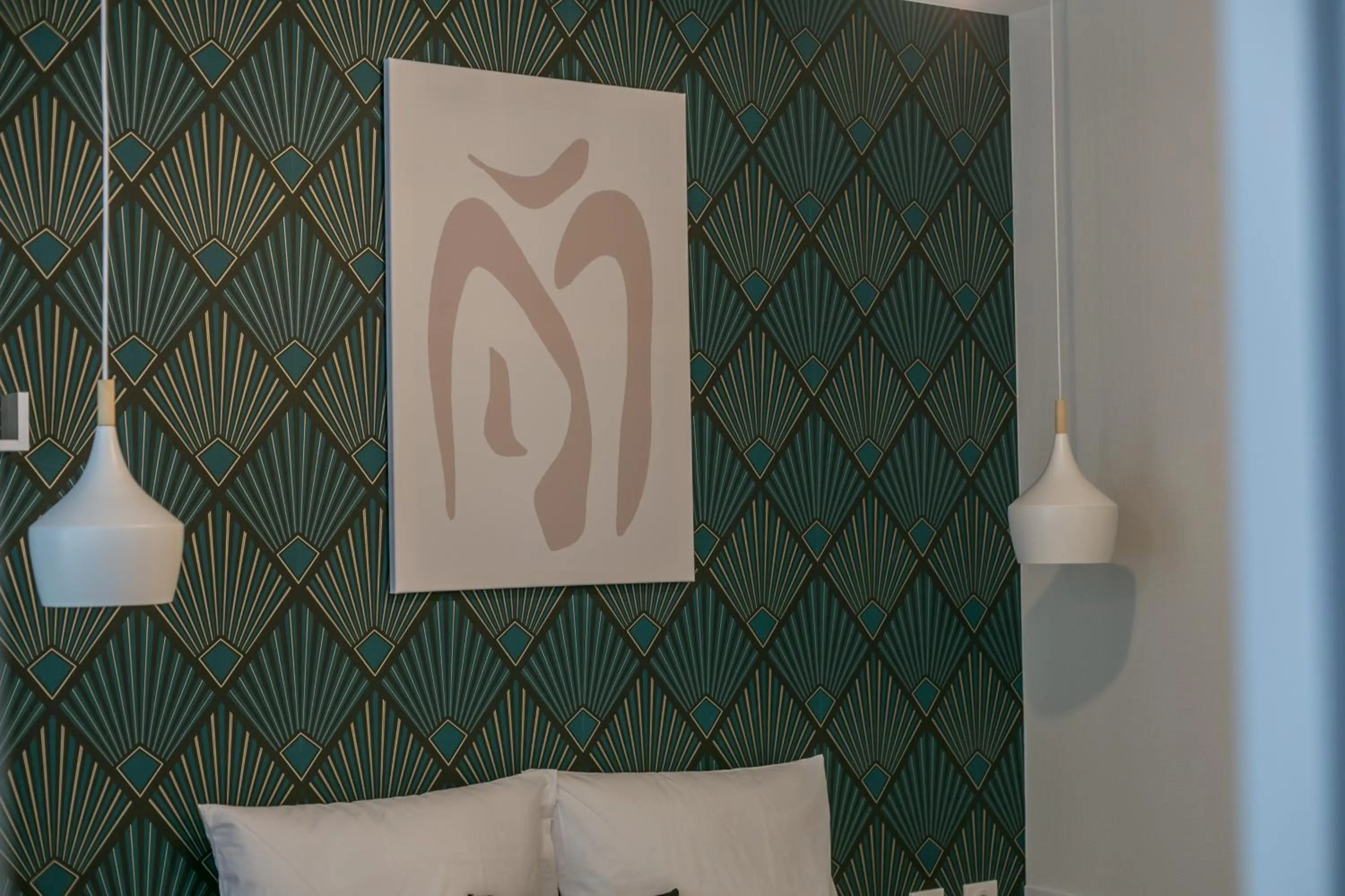 Decorative detail, Bed in WS Tour Eiffel - Nicolo