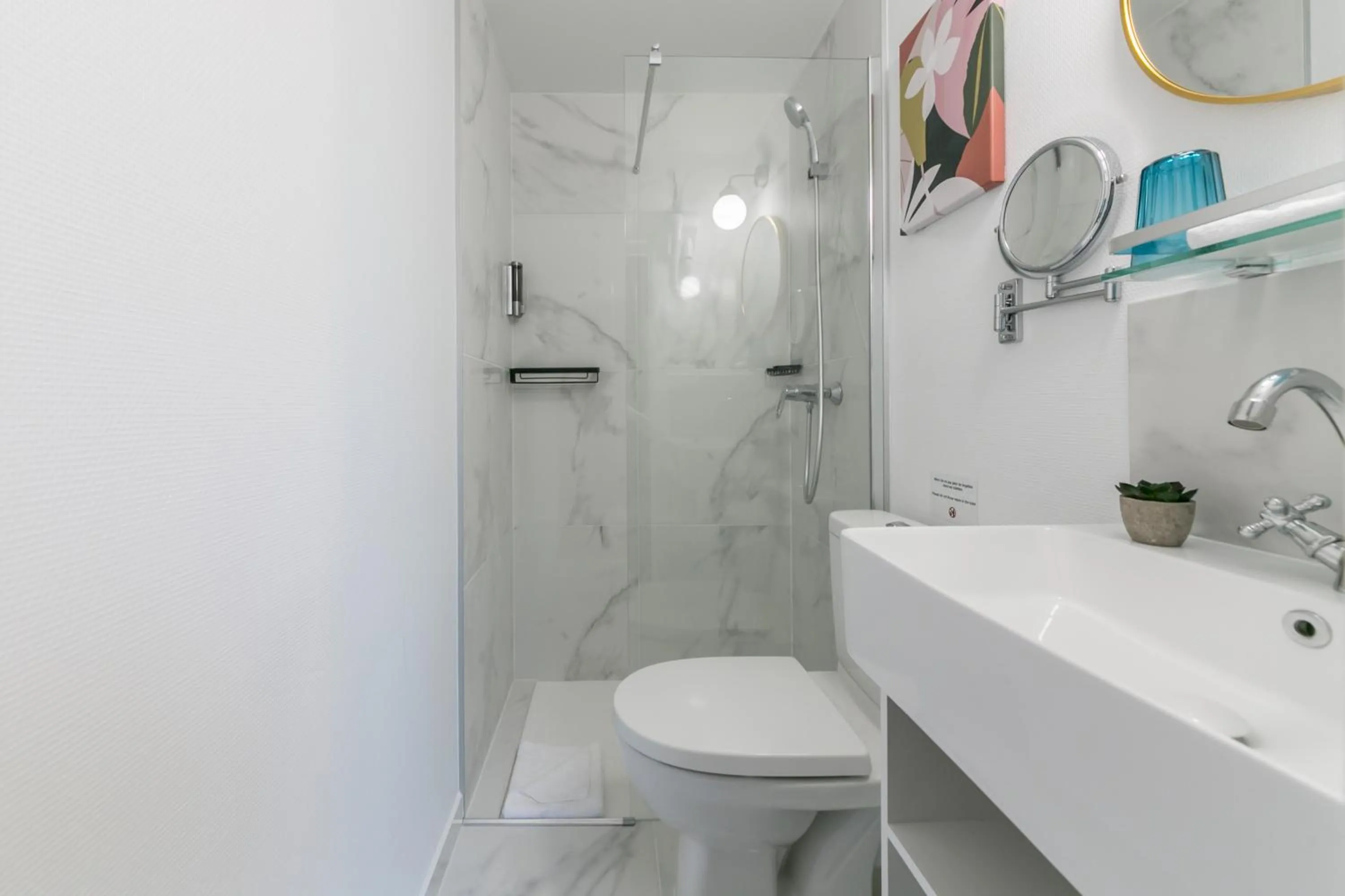 Bathroom in WS Tour Eiffel - Nicolo