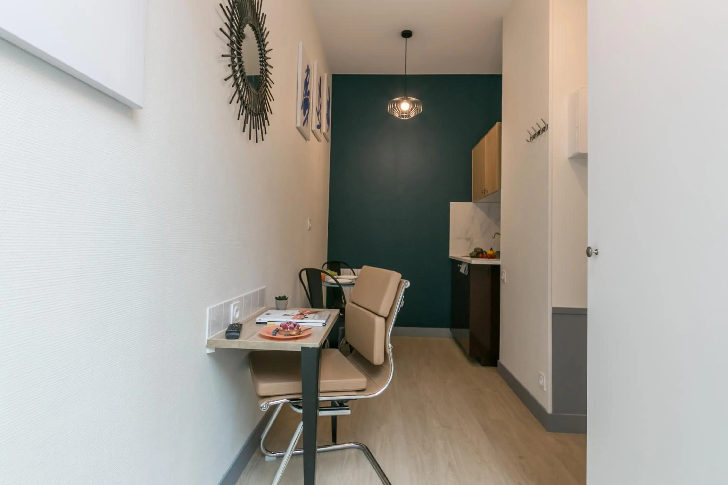 Seating area in WS Tour Eiffel - Nicolo