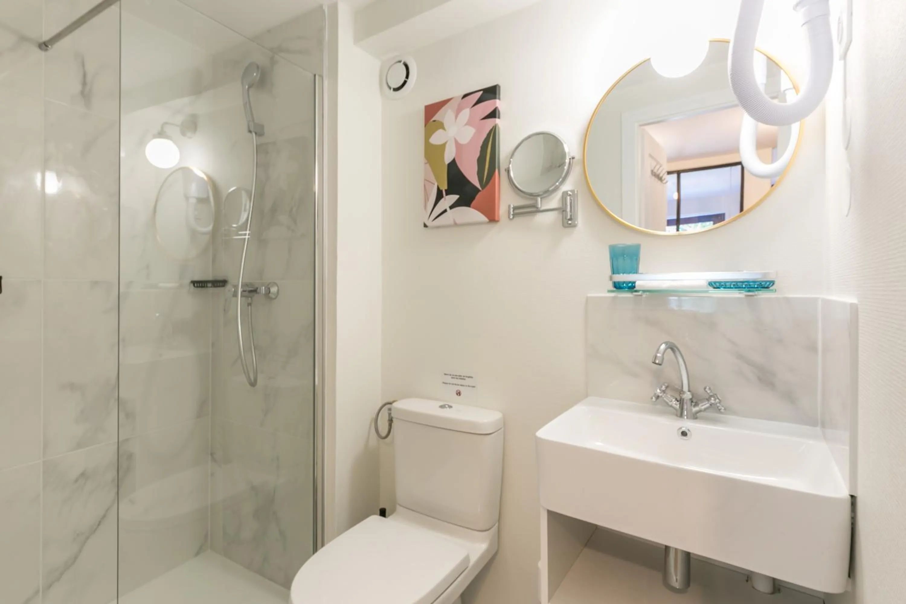 Bathroom in WS Tour Eiffel - Nicolo