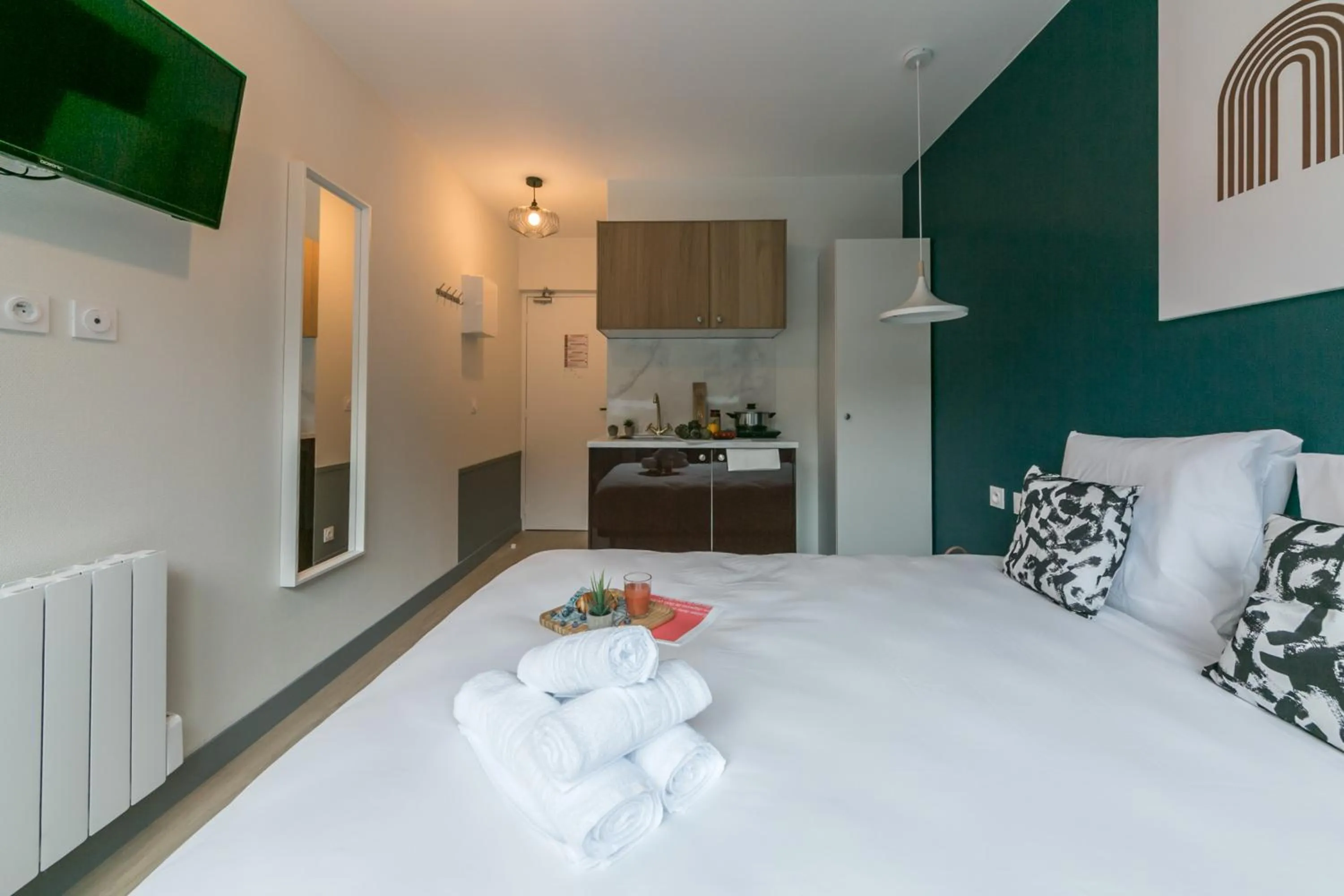 Bedroom, Bed in WS Tour Eiffel - Nicolo