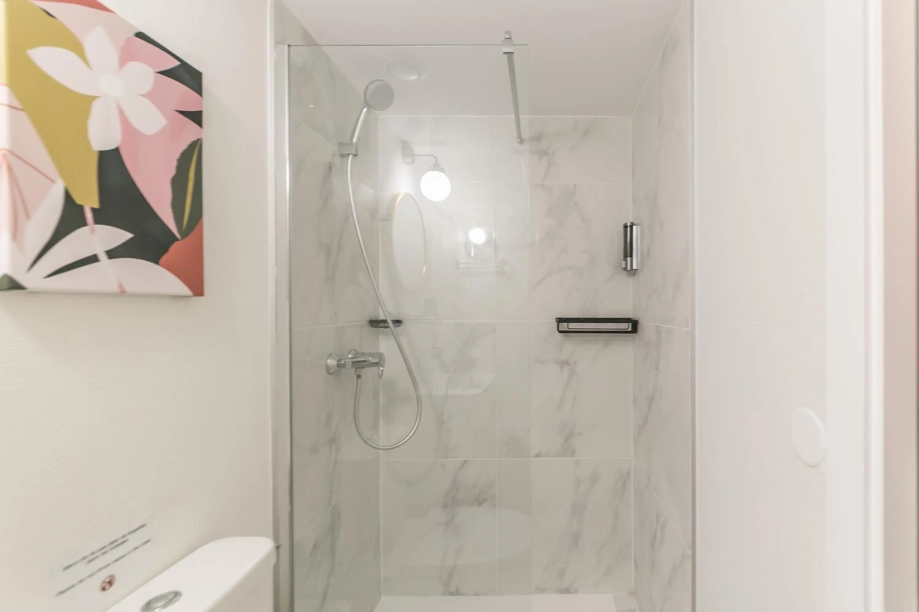 Bathroom in WS Tour Eiffel - Nicolo