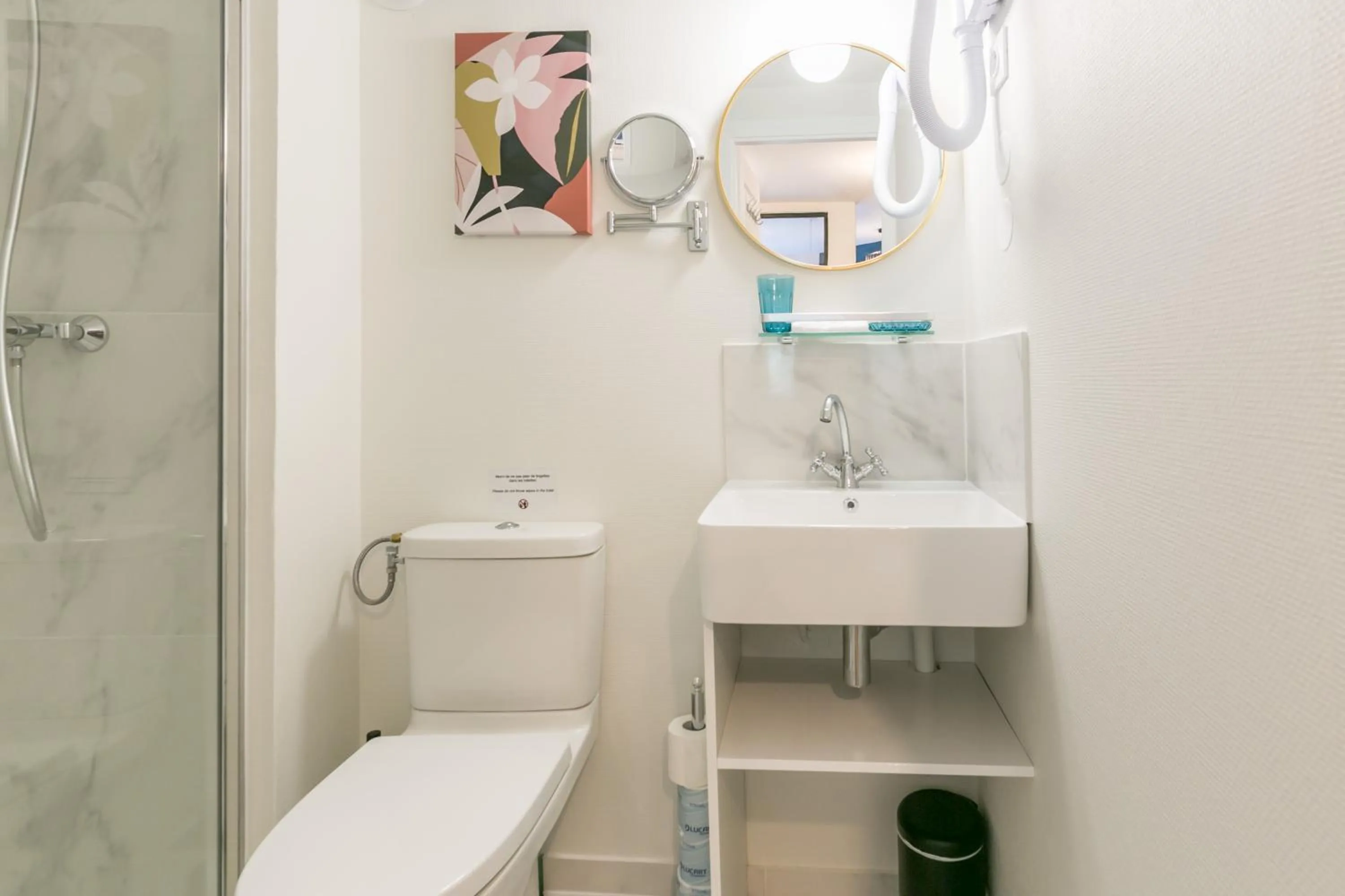 Bathroom in WS Tour Eiffel - Nicolo