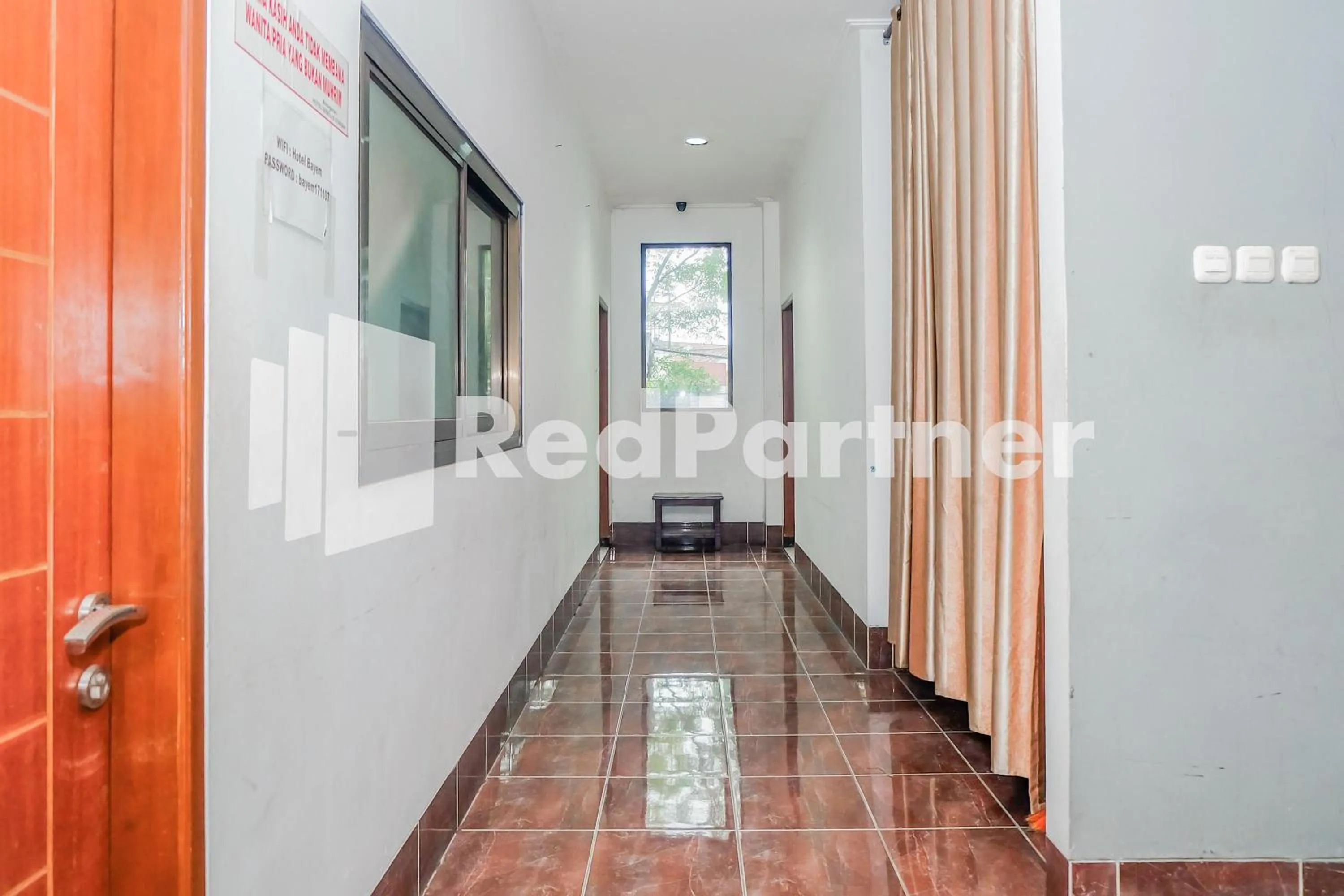 Floor plan in Hotel Sebelas at Jalan Palasari Mitra RedDoorz