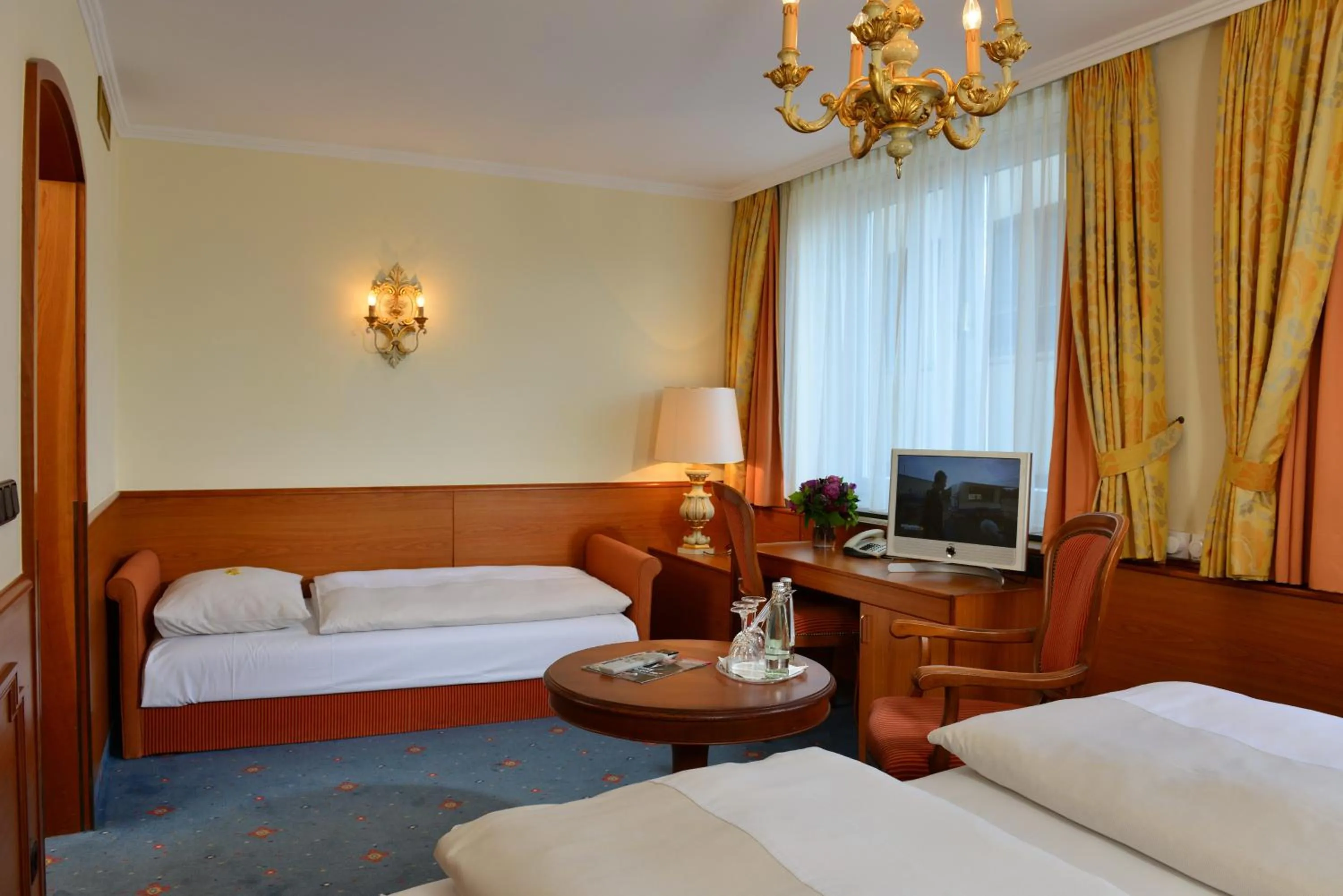 Bed in Hotel Torbräu