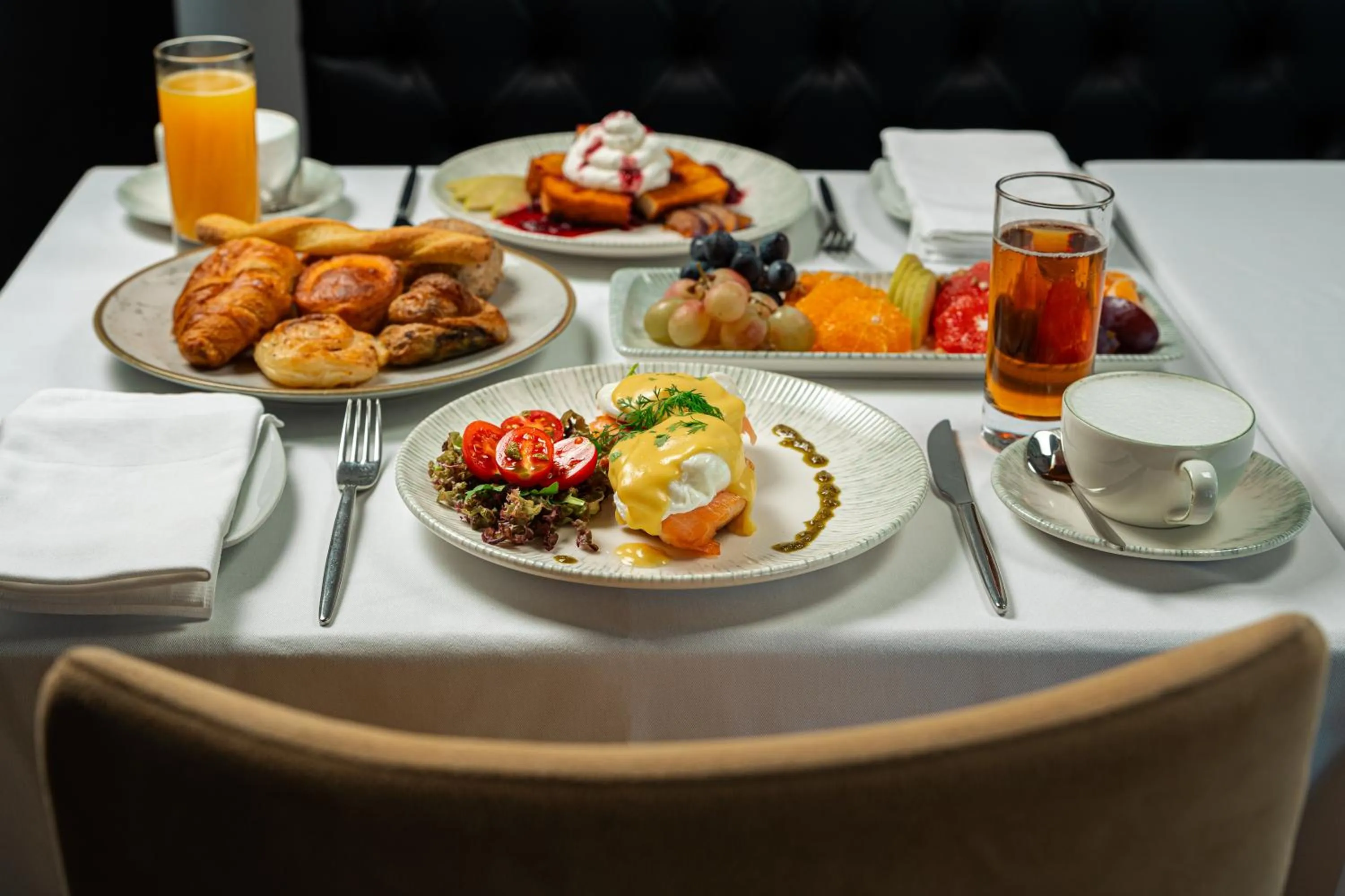 Breakfast in Vivid Blue Serenity Resort