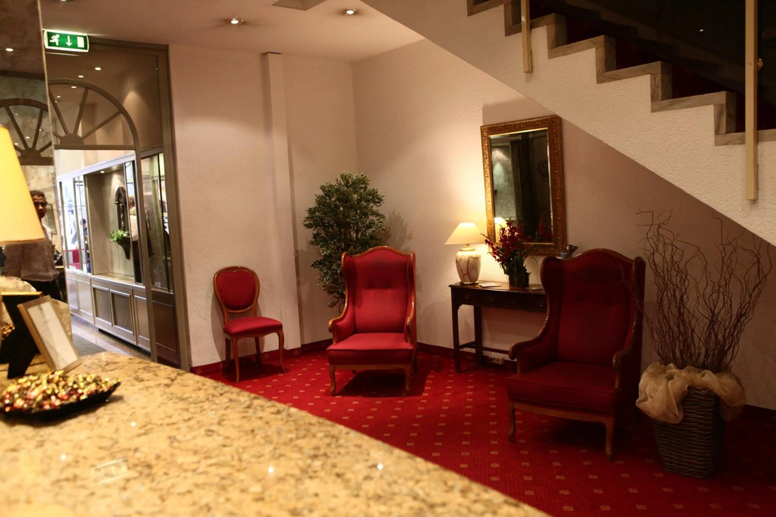 Lobby or reception in Hotel Ambiente Garni
