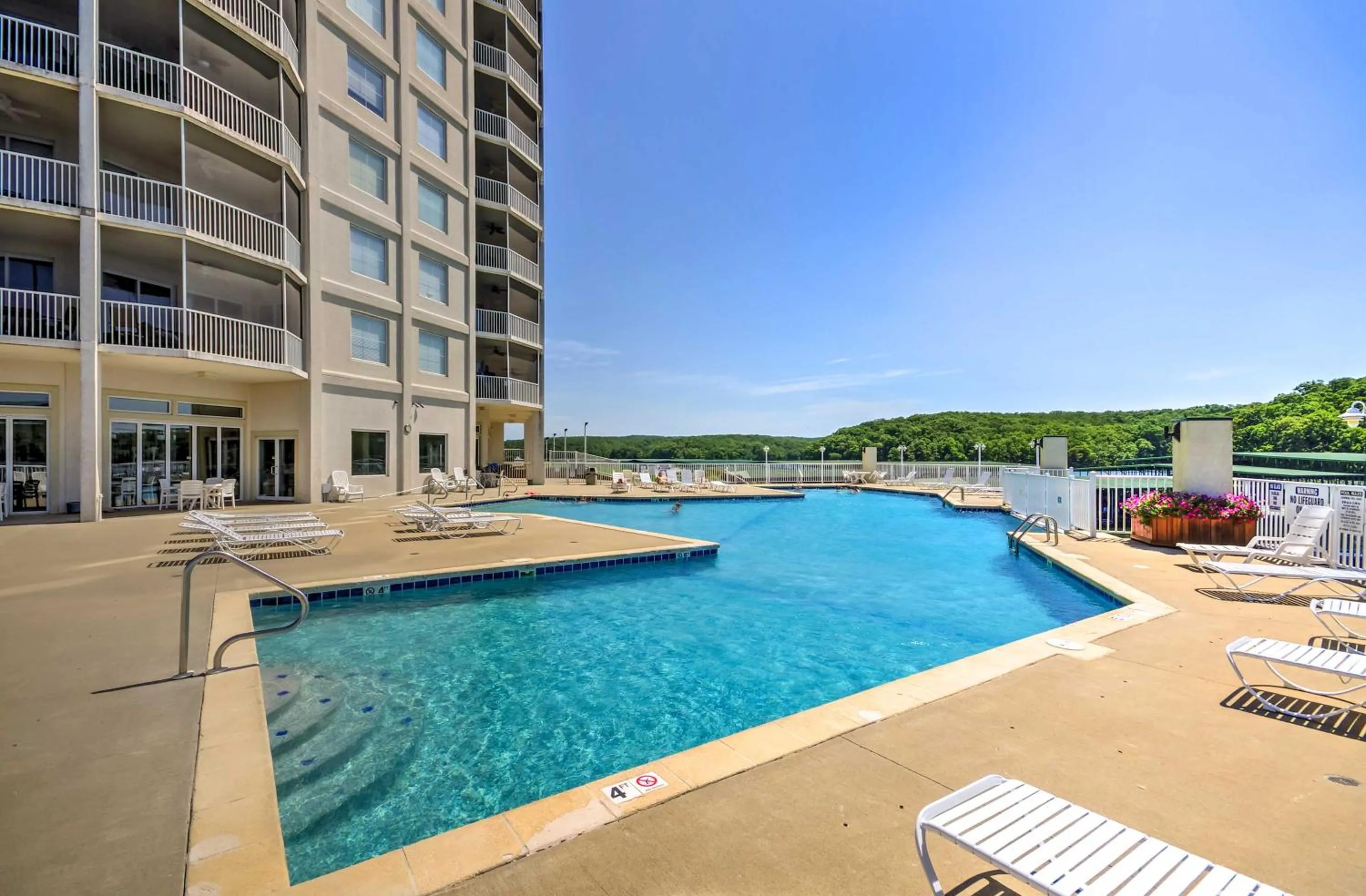 Lakefront Osage Beach Condo Balcony and Pool Access