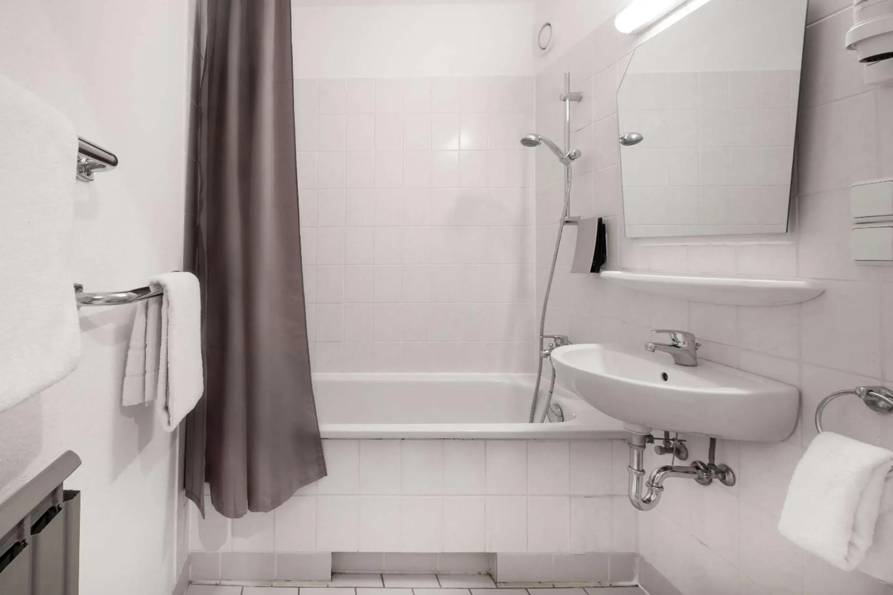 Bedroom in Hotel Berlin Lichtenberg Bedroom in Hotel Berlin Lichtenberg