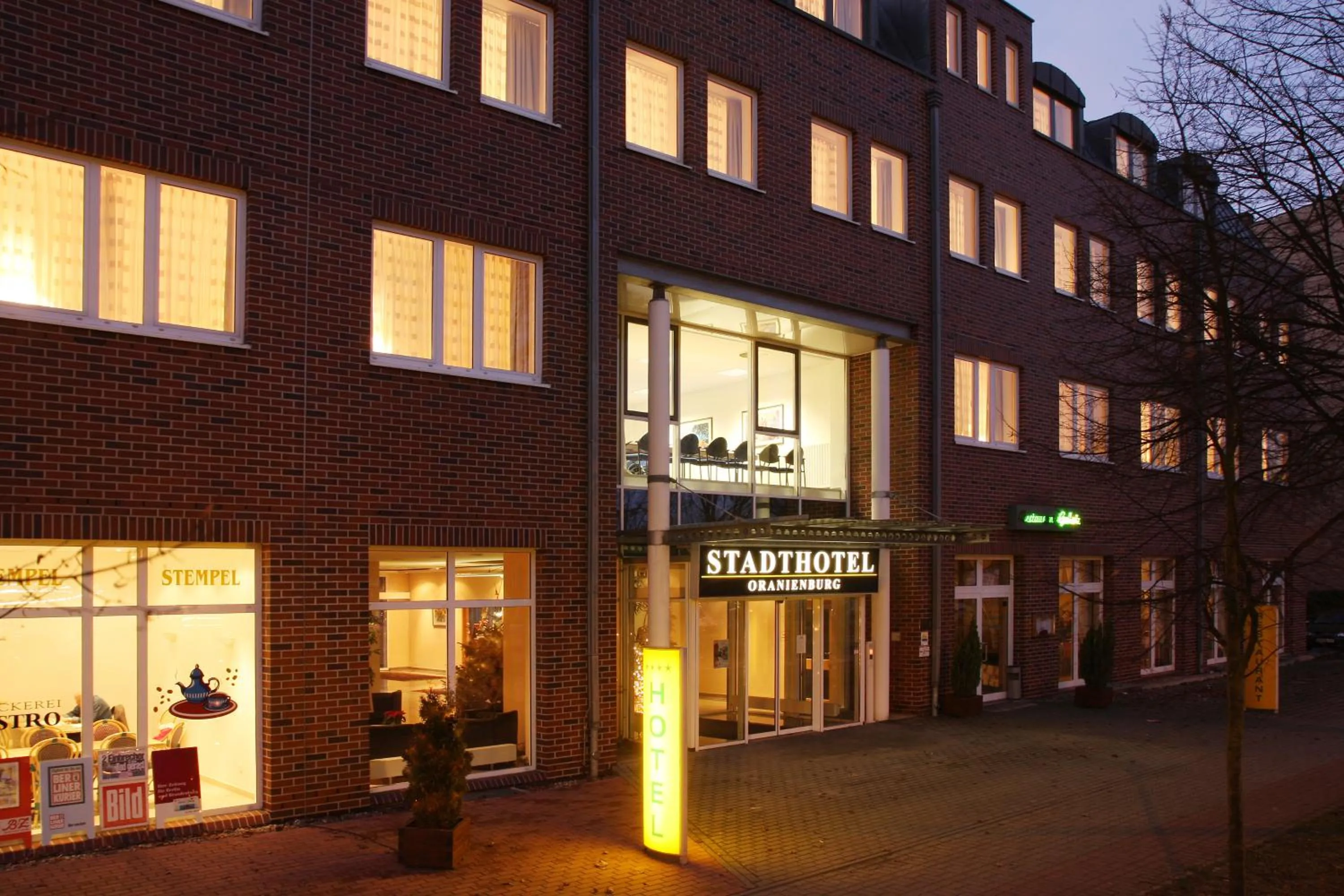 Facade/entrance in Stadthotel Oranienburg
