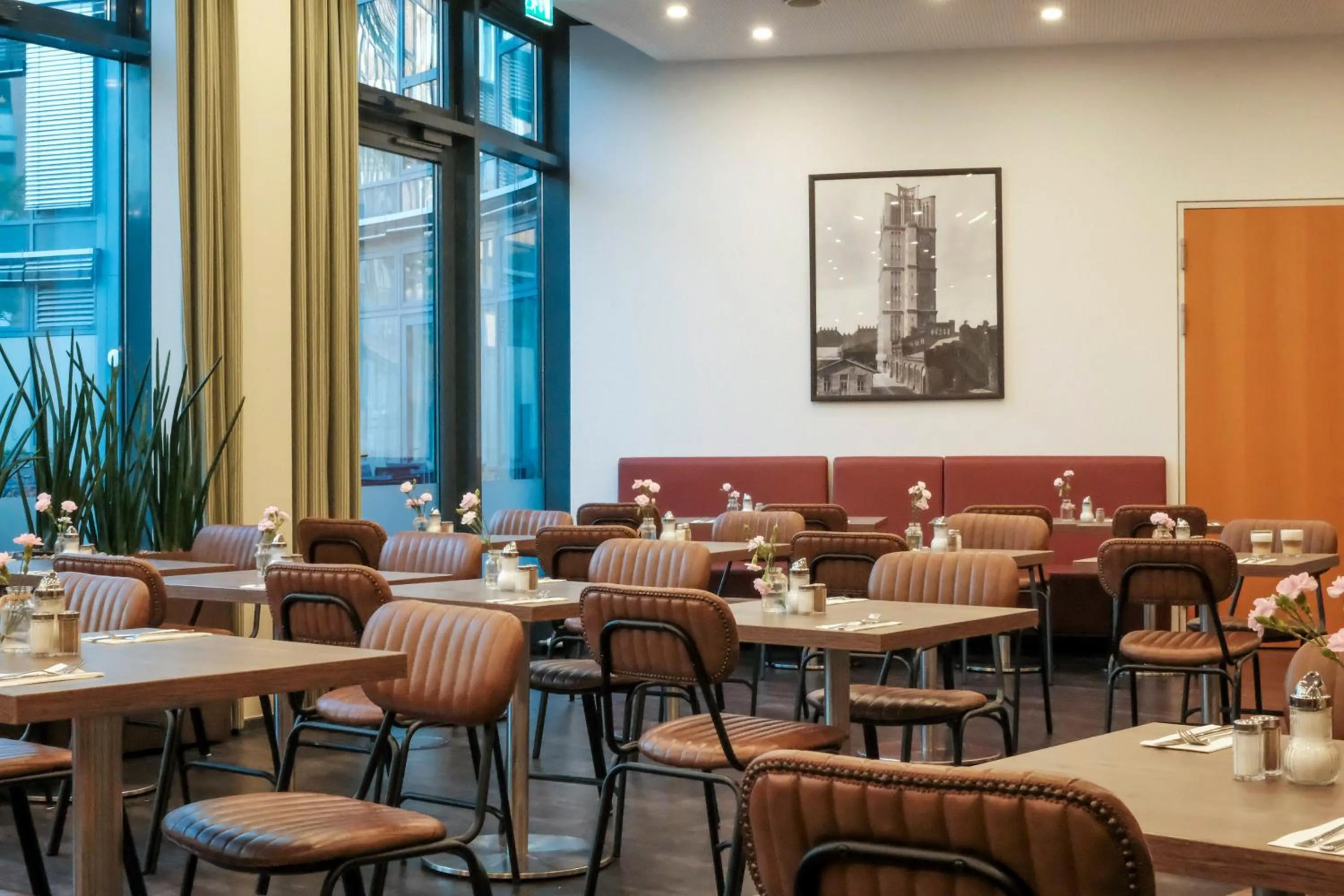 Breakfast in Hotel am Borsigturm