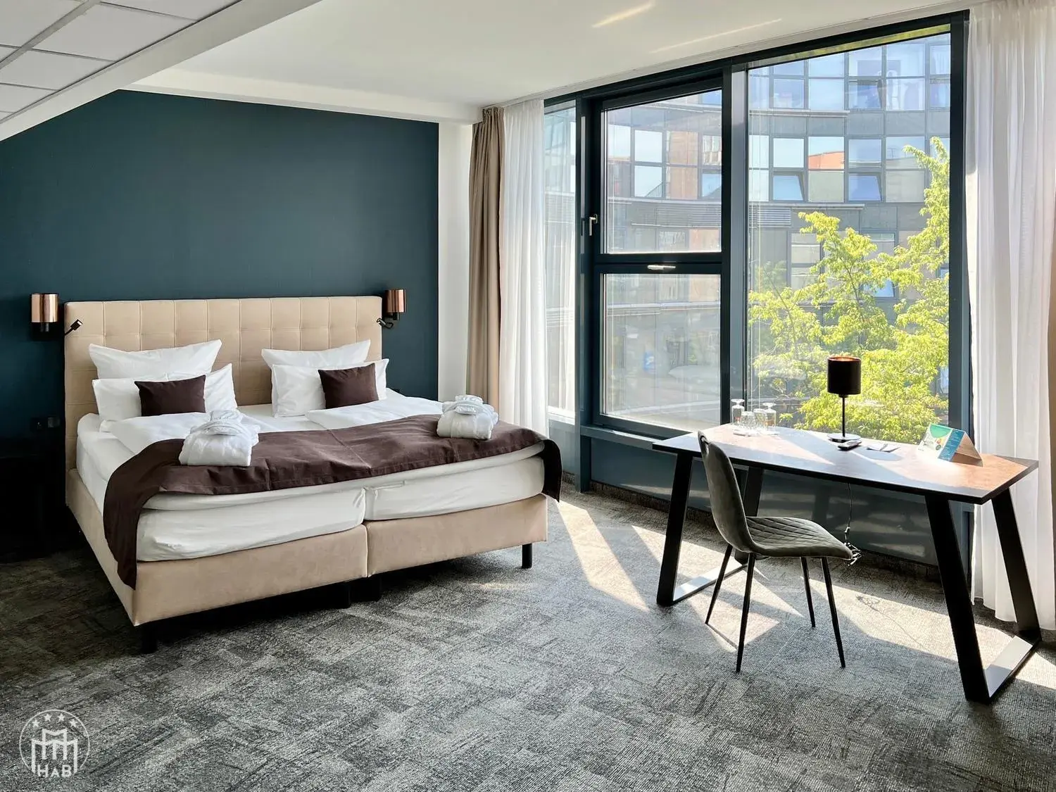 Deluxe Double Room in Hotel am Borsigturm Deluxe Double Room in Hotel am Borsigturm