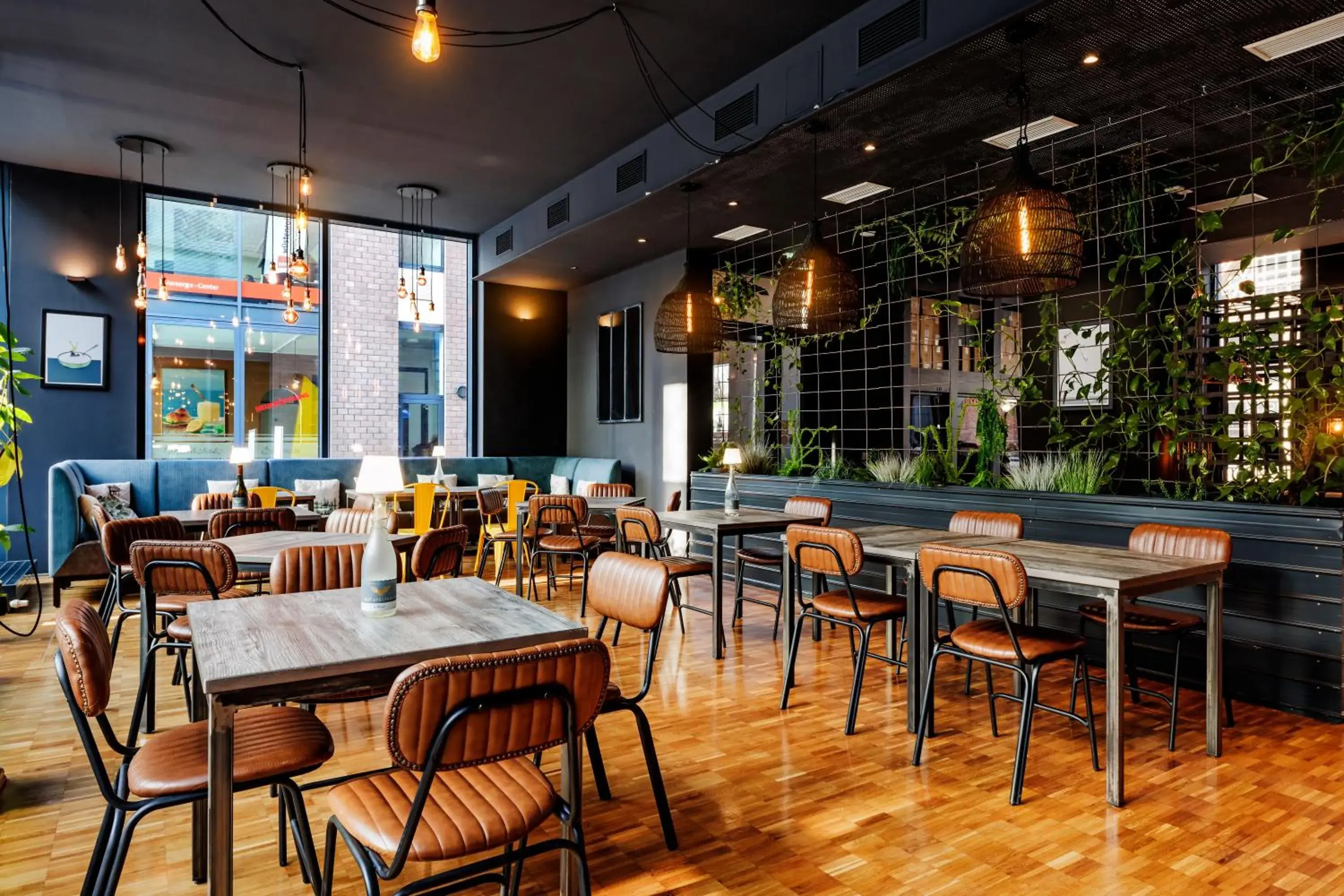 Restaurant/places to eat in Hotel am Borsigturm Restaurant/places to eat in Hotel am Borsigturm