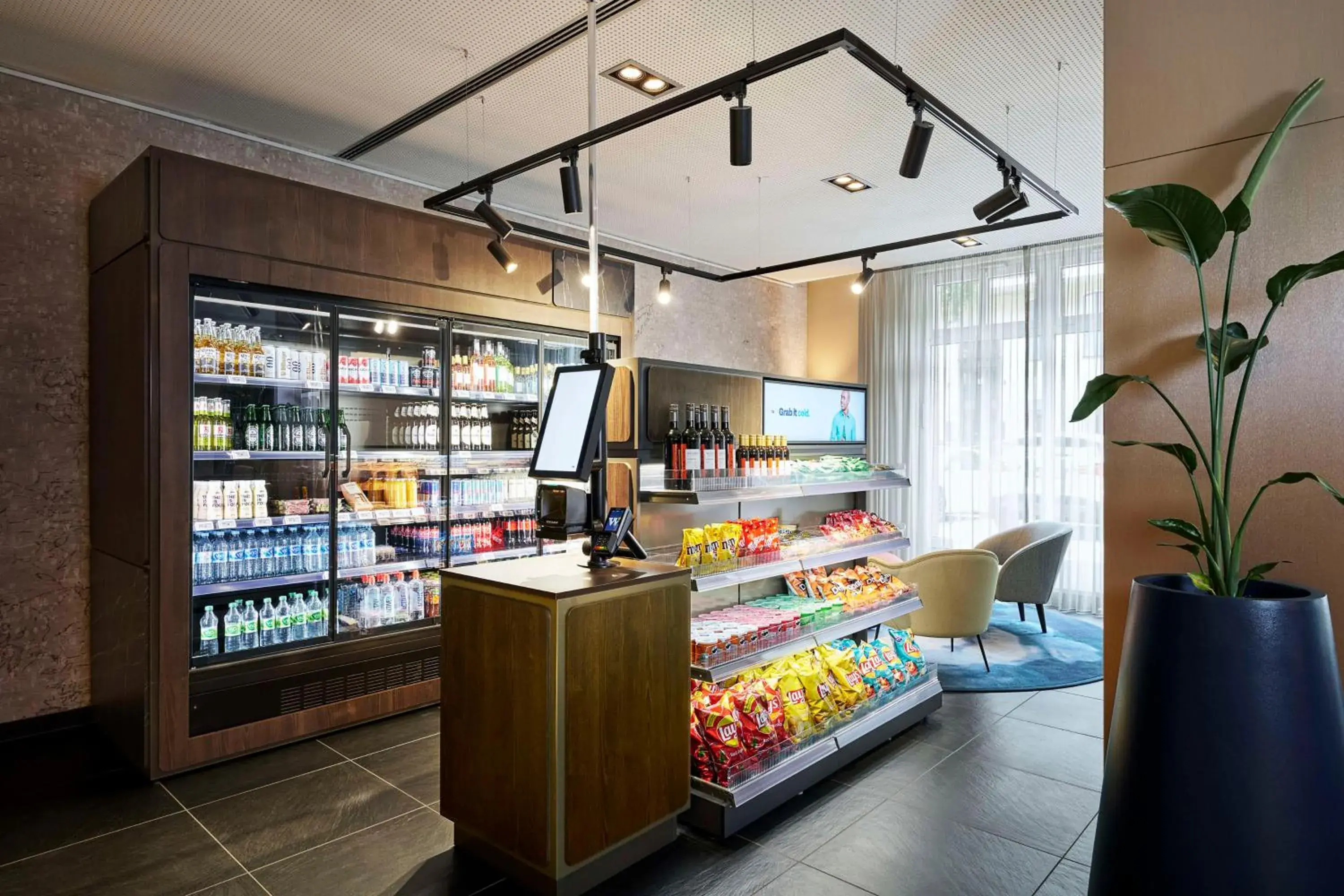 Lobby or reception in NH Berlin Kurfürstendamm Lobby or reception in NH Berlin Kurfürstendamm