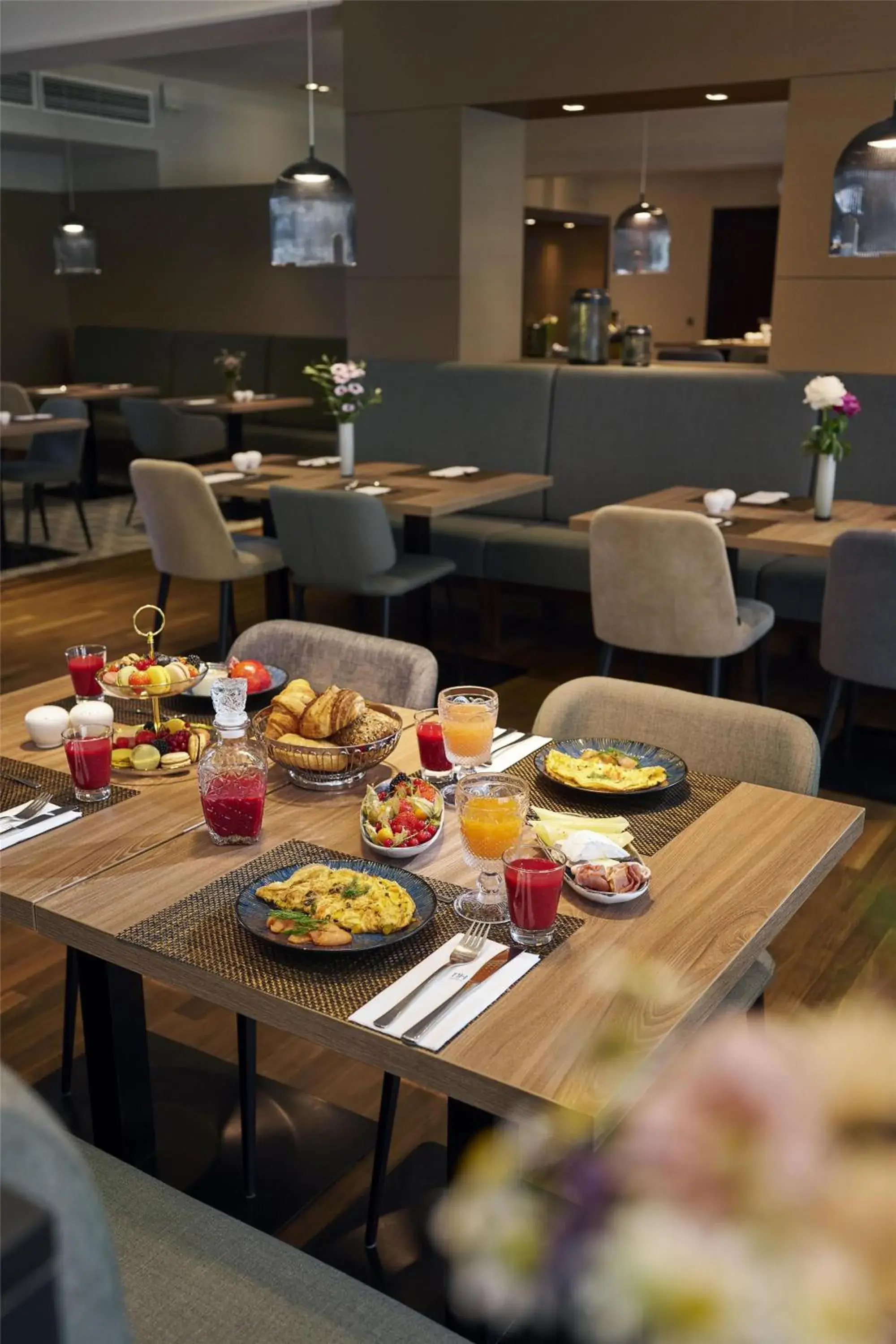 Restaurant/places to eat in NH Berlin Kurfürstendamm Restaurant/places to eat in NH Berlin Kurfürstendamm