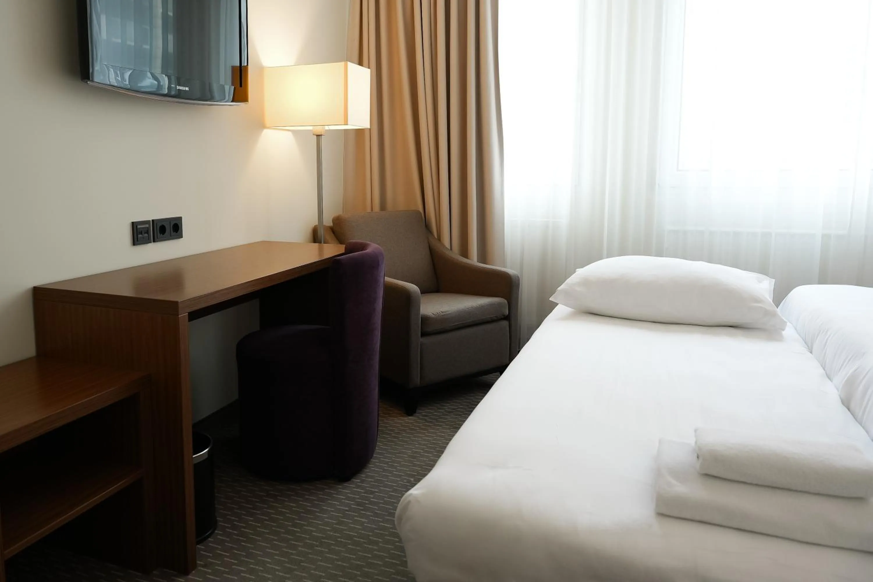 TV and multimedia, Bed in Sylter Hof Berlin