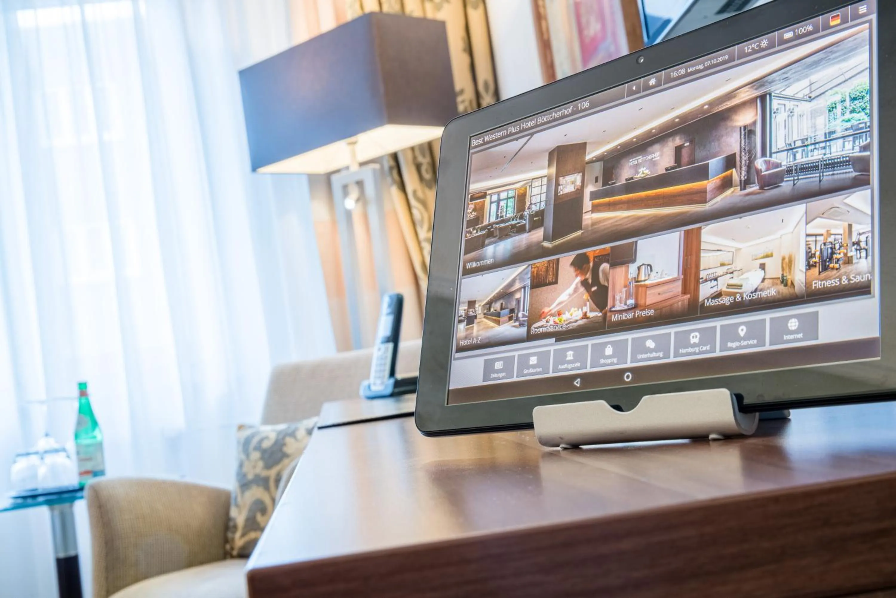 room service in Best Western Plus Hotel Böttcherhof