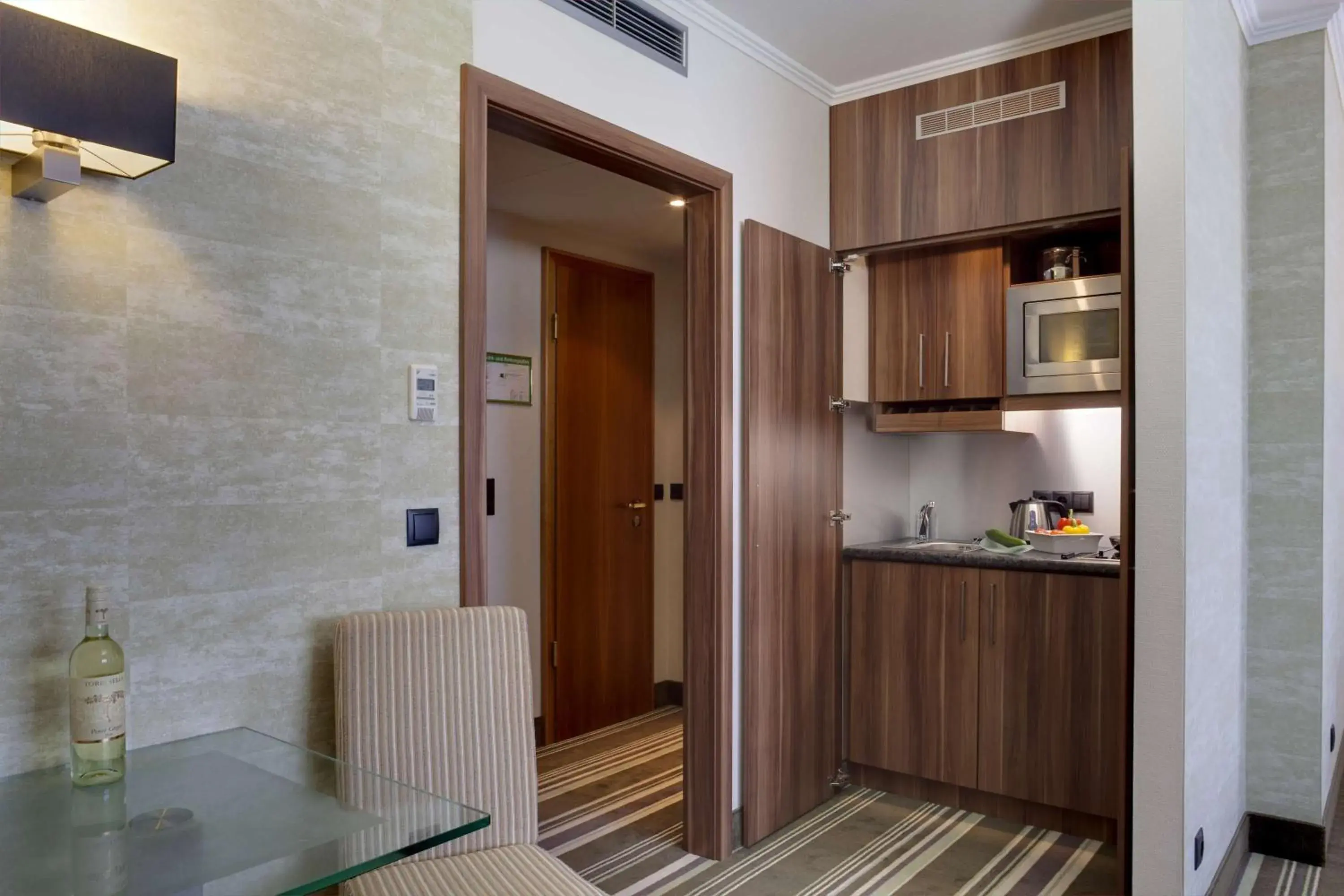 Photo of the whole room in Best Western Plus Hotel Böttcherhof Photo of the whole room in Best Western Plus Hotel Böttcherhof