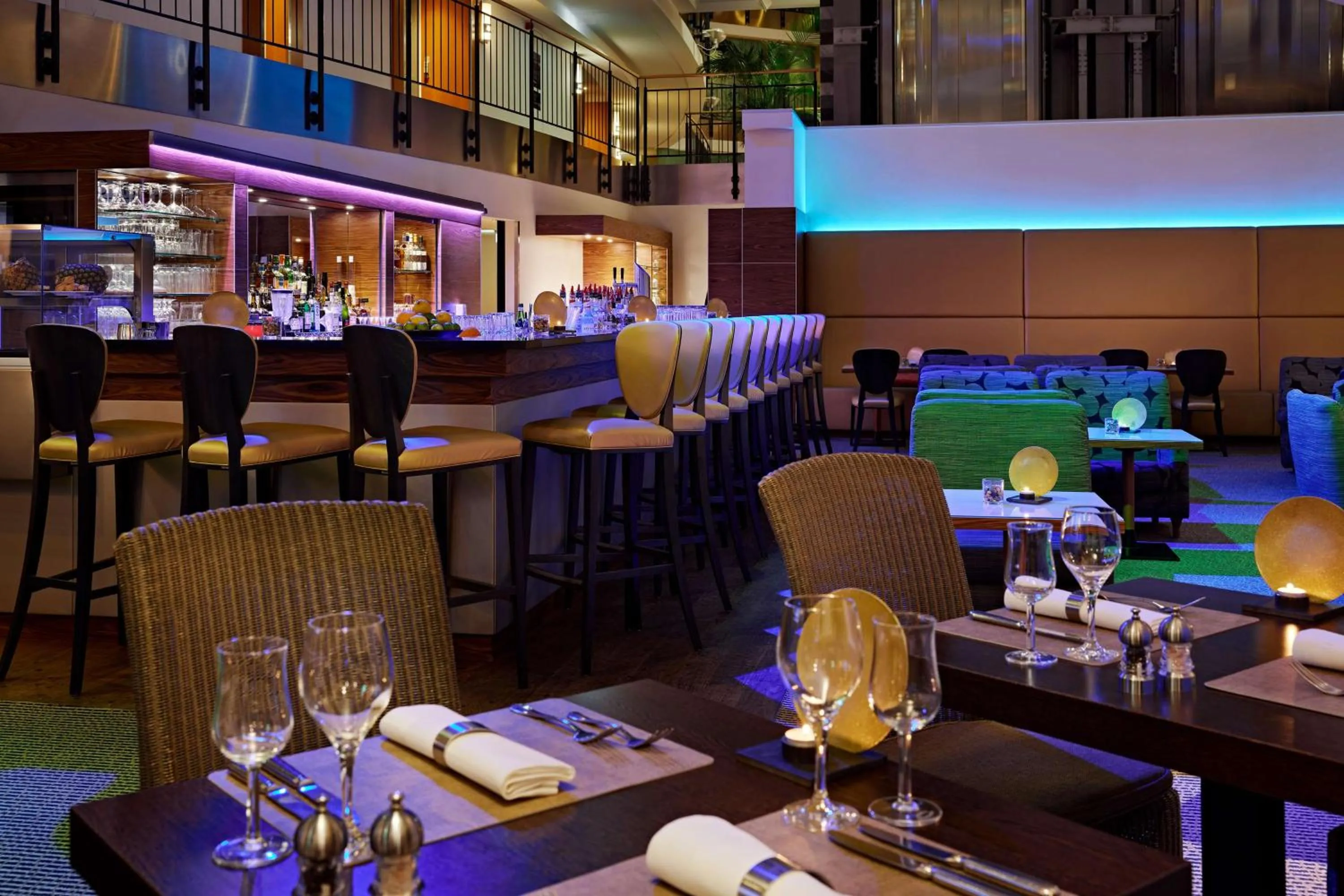 Lounge or bar in Dorint Hotel Esplanade Jena