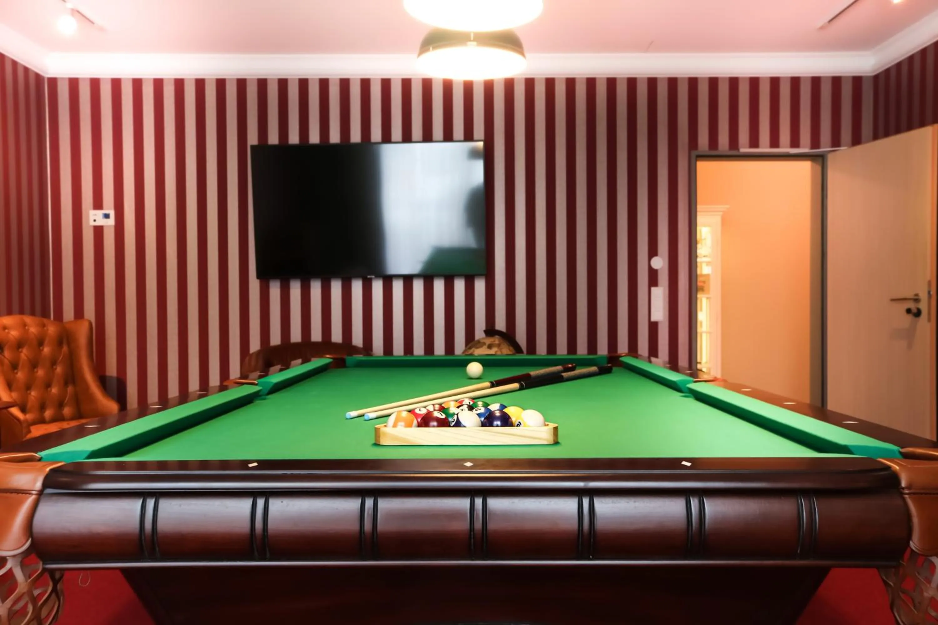 Billiard in Schloss Breitenfeld Hotel & Tagung
