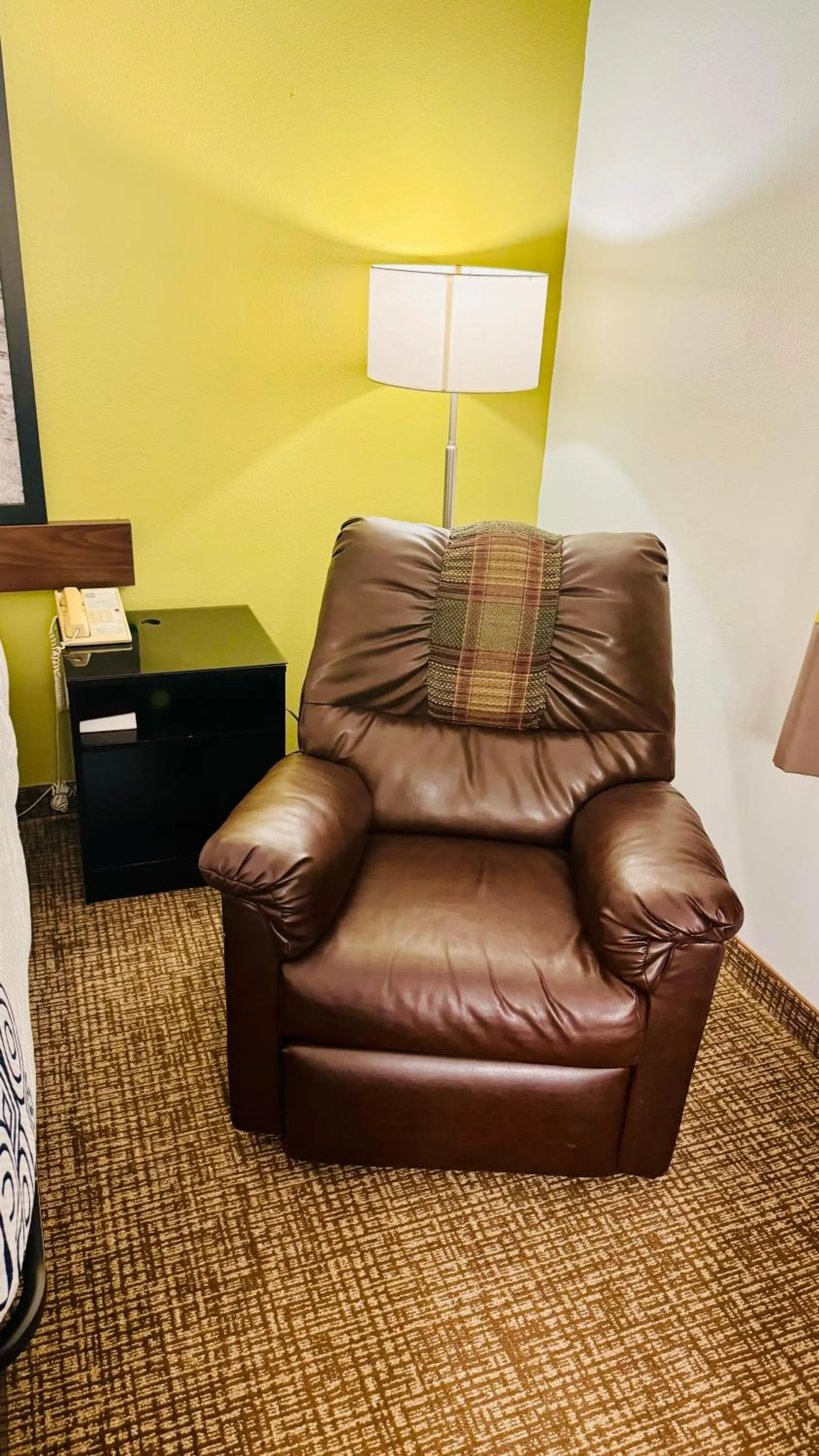 Seating area in Forest City Inn