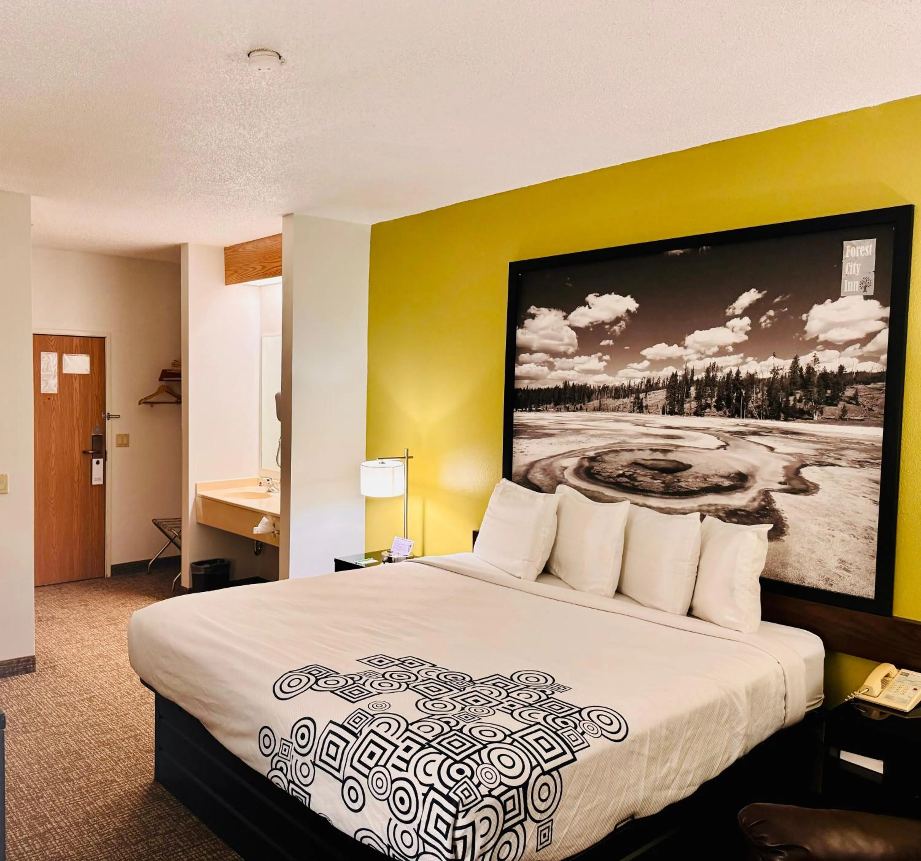 Bed in Forest City Inn