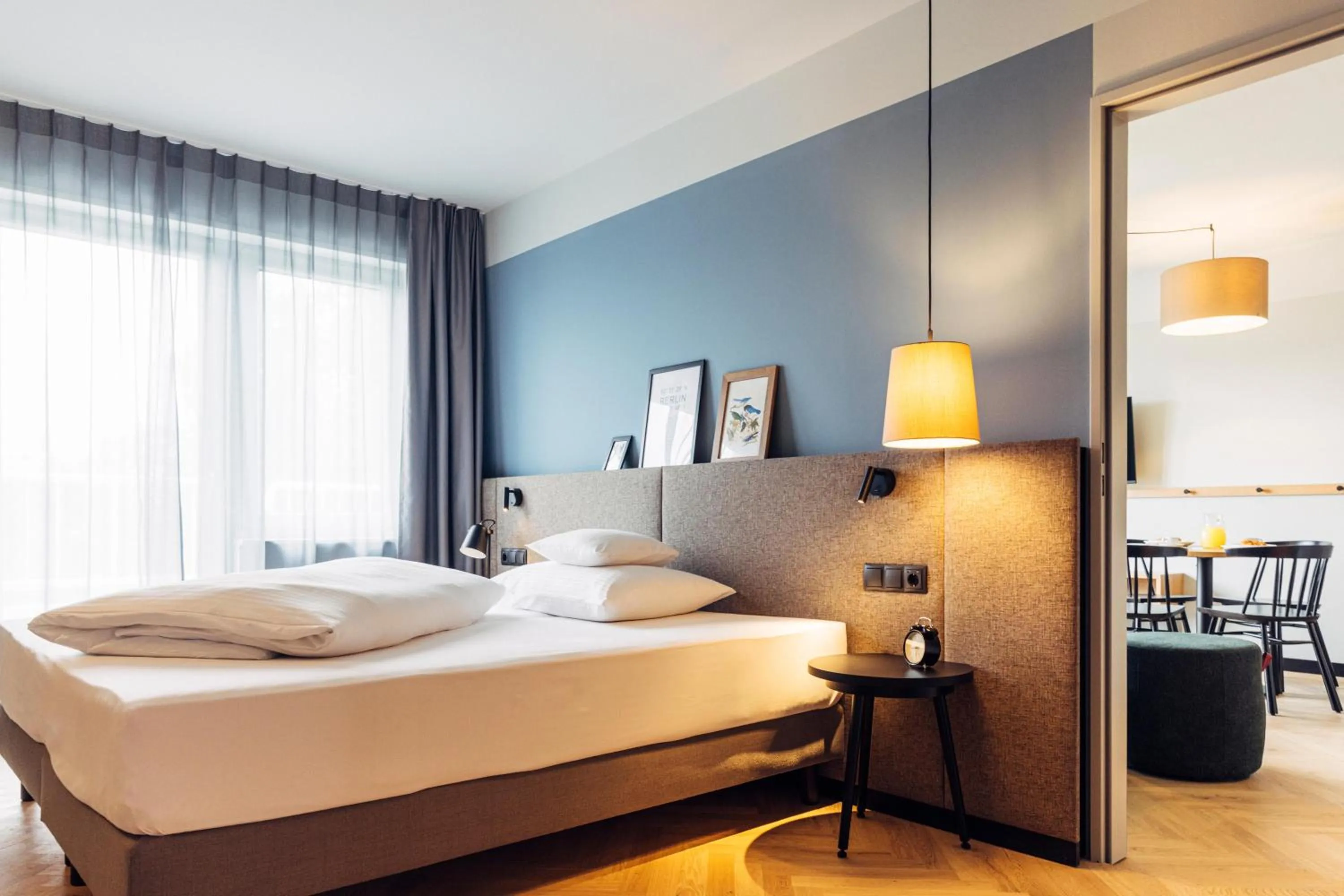 Photo of the whole room, Bed in harry's home Berlin-Moabit hotel & apartments