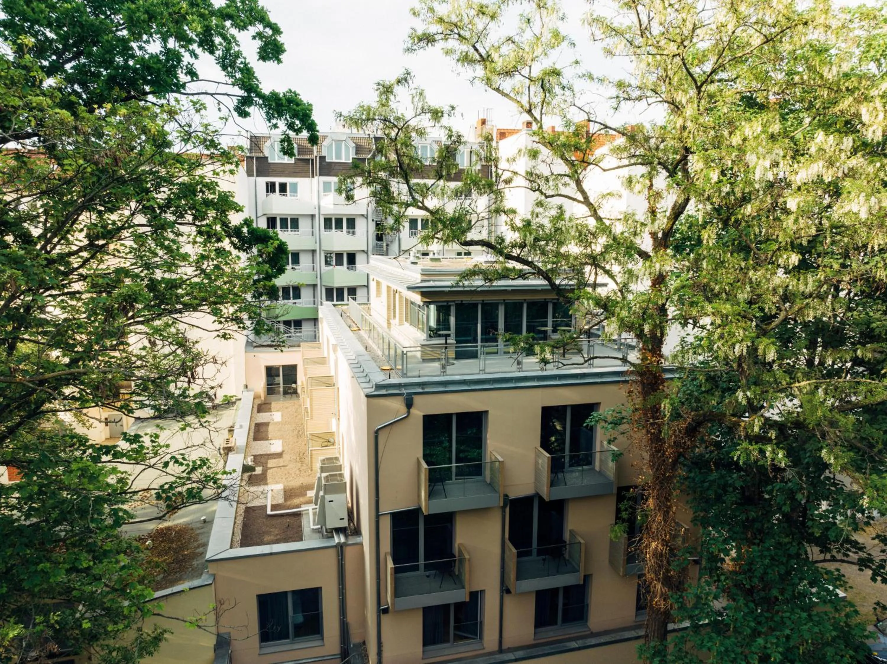 Property building in harry's home Berlin-Moabit hotel & apartments