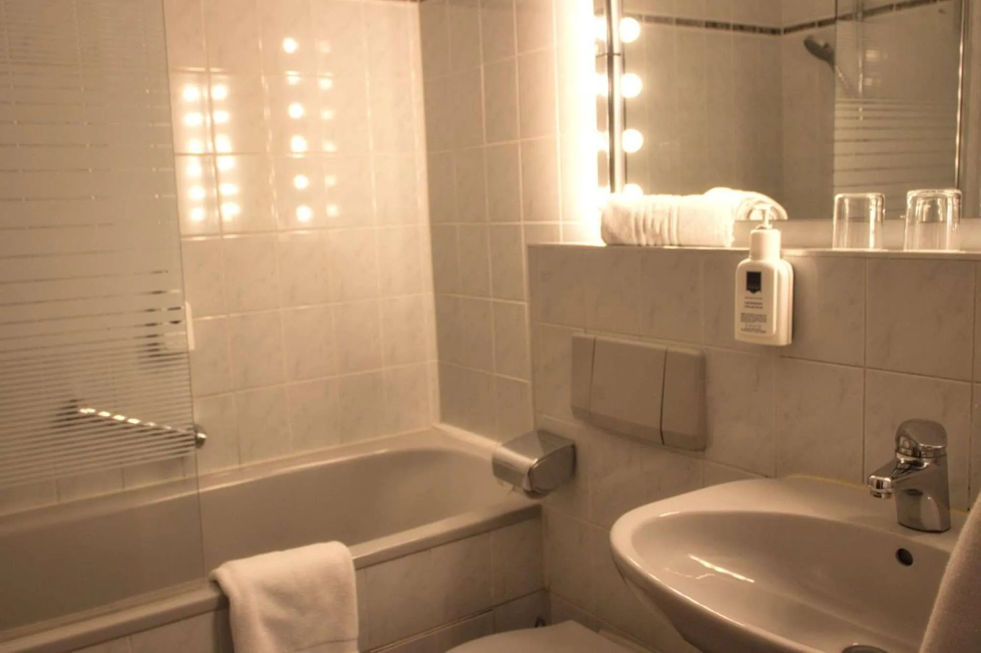 Bathroom in Hotel Carmen