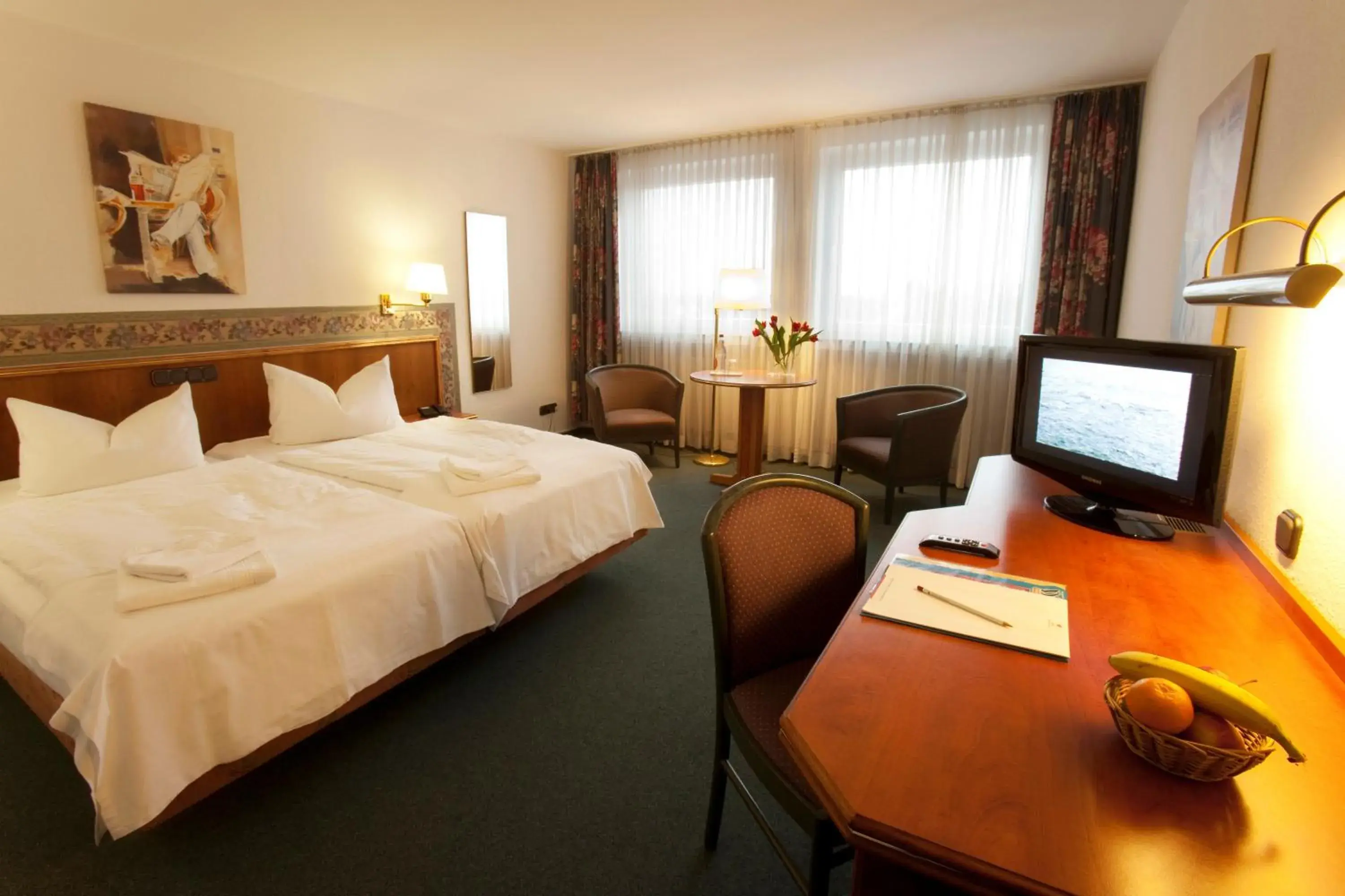 Photo of the whole room in Top Hotel Post Frankfurt Airport