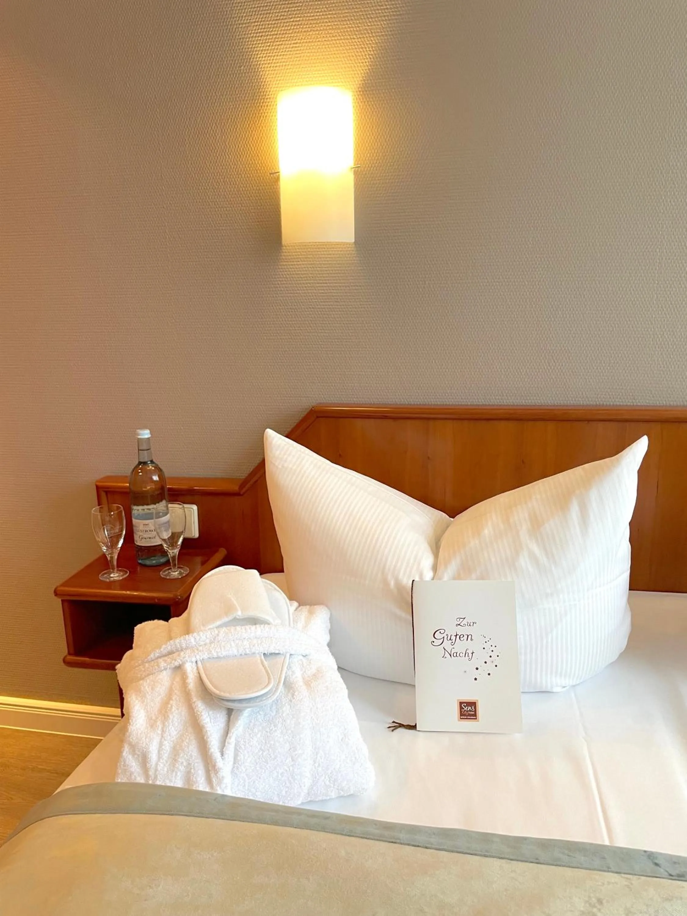 Photo of the whole room, Bed in SensCity Hotel Berlin Spandau