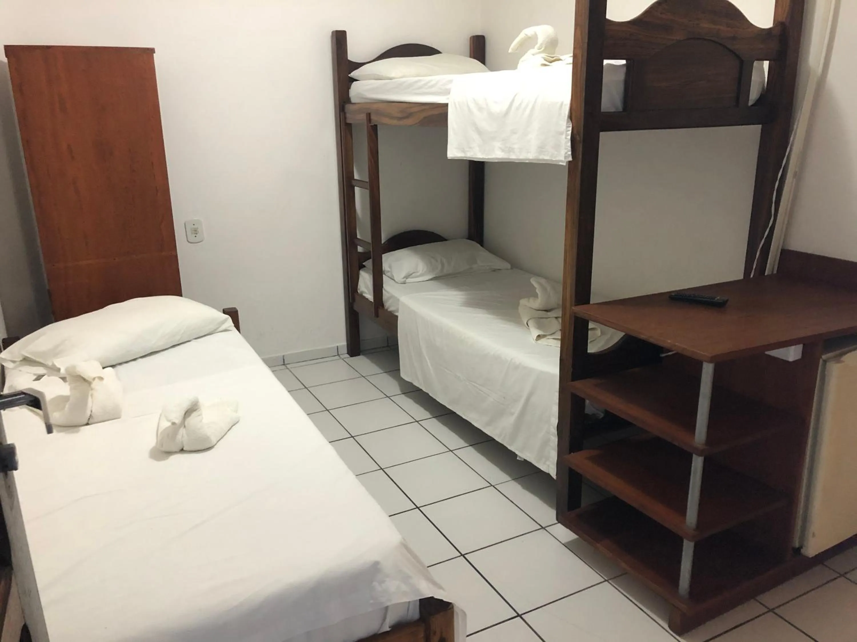 Photo of the whole room, Bed in Pousada Tranquila