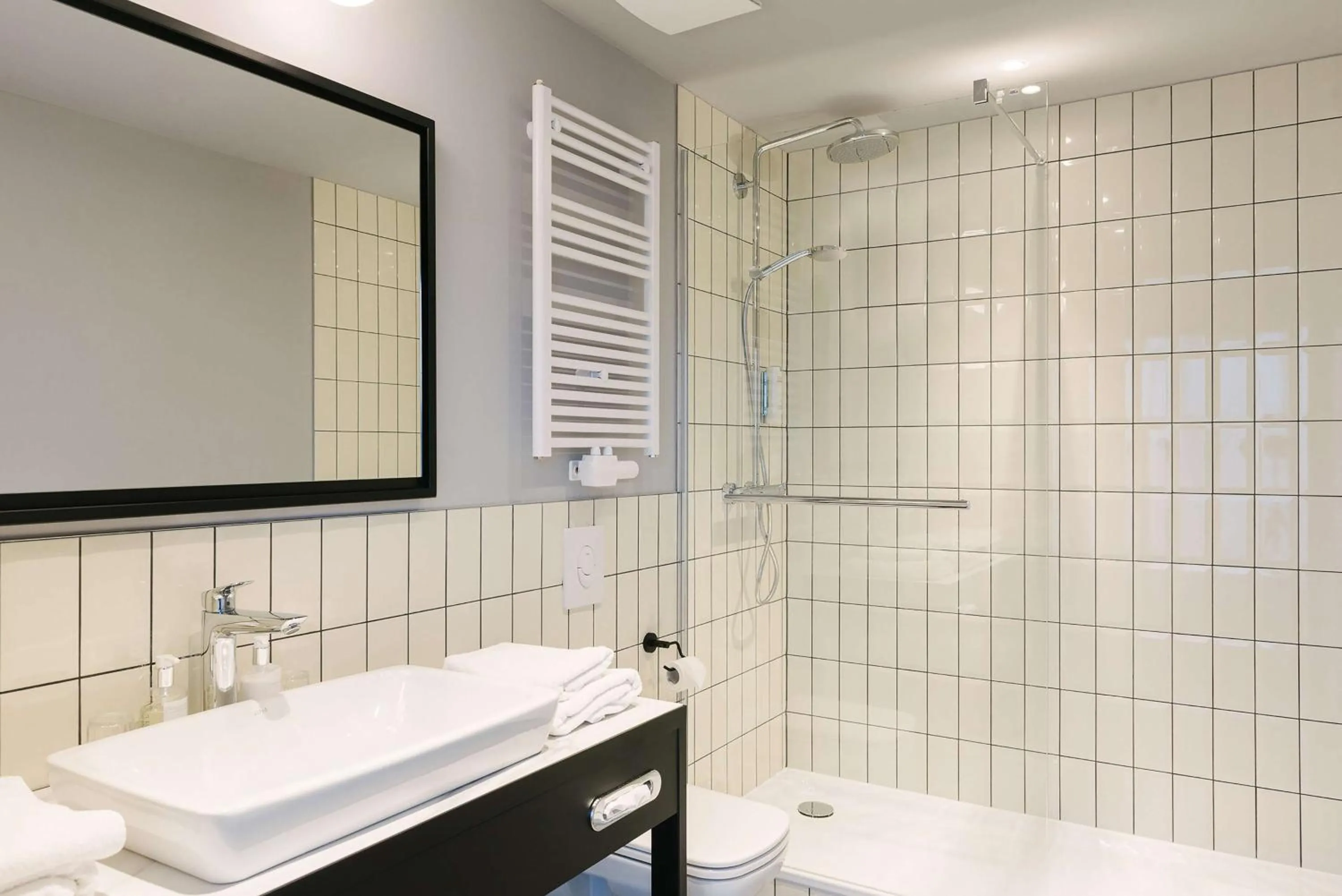 Shower in Hotel Berlin, Berlin, a member of Radisson Individuals